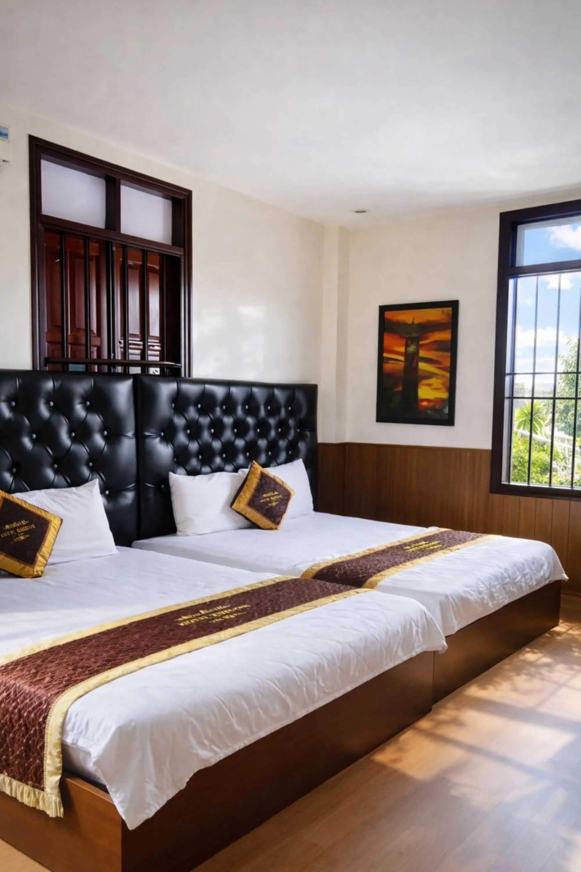 Property building, Bed in Window 2 Hotel