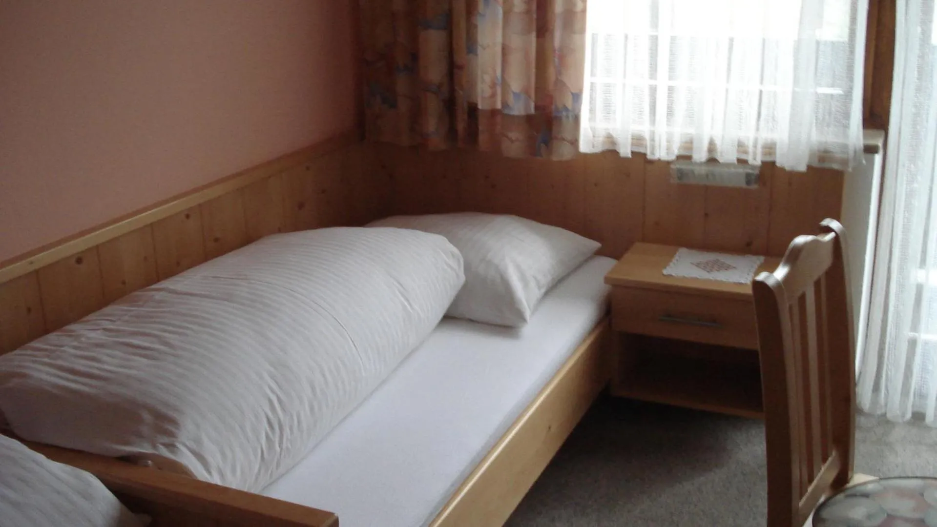 Bed in Gästehaus Sillaber-Gertraud Nuck