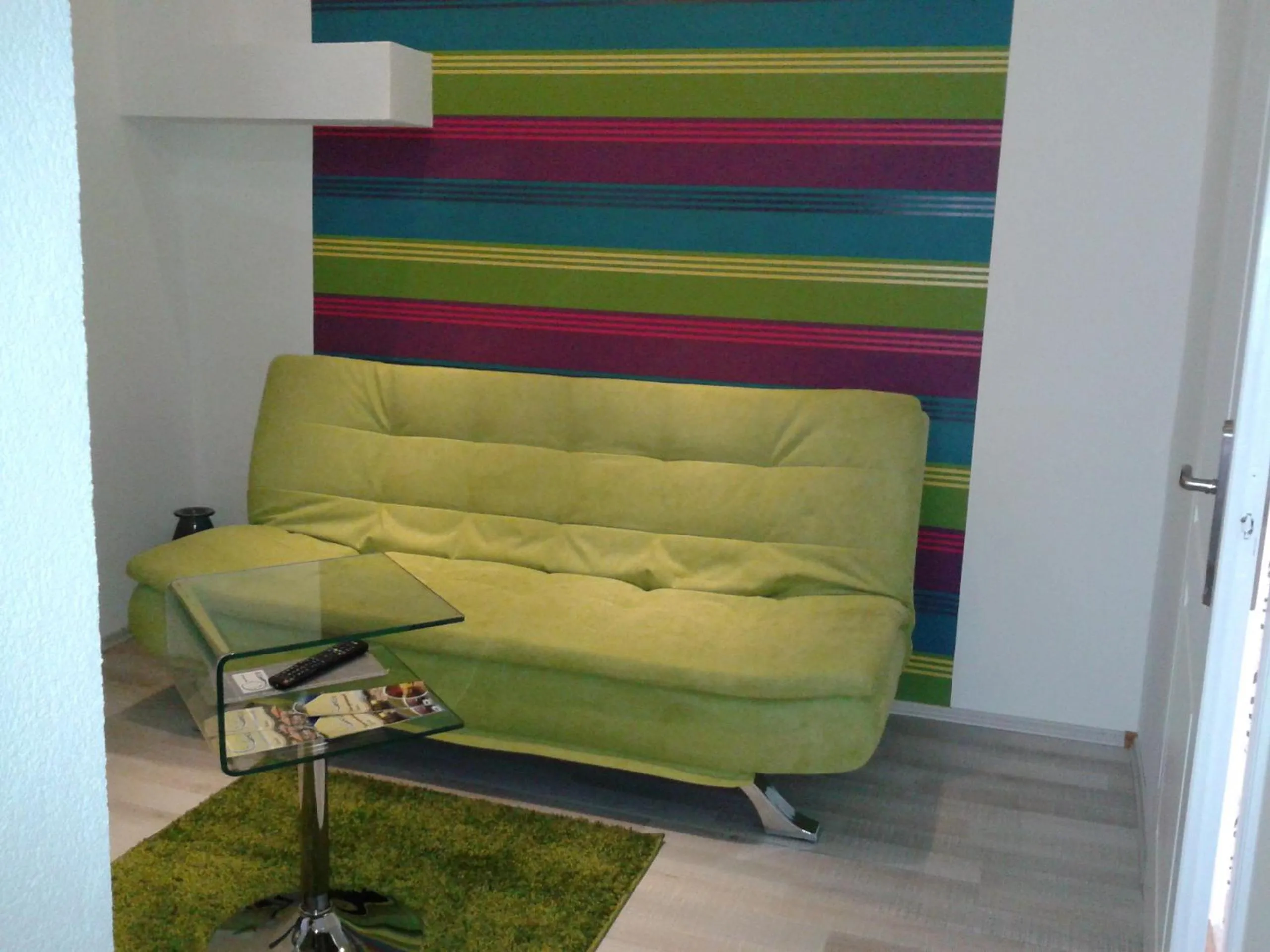 Photo of the whole room in Janus Apartman