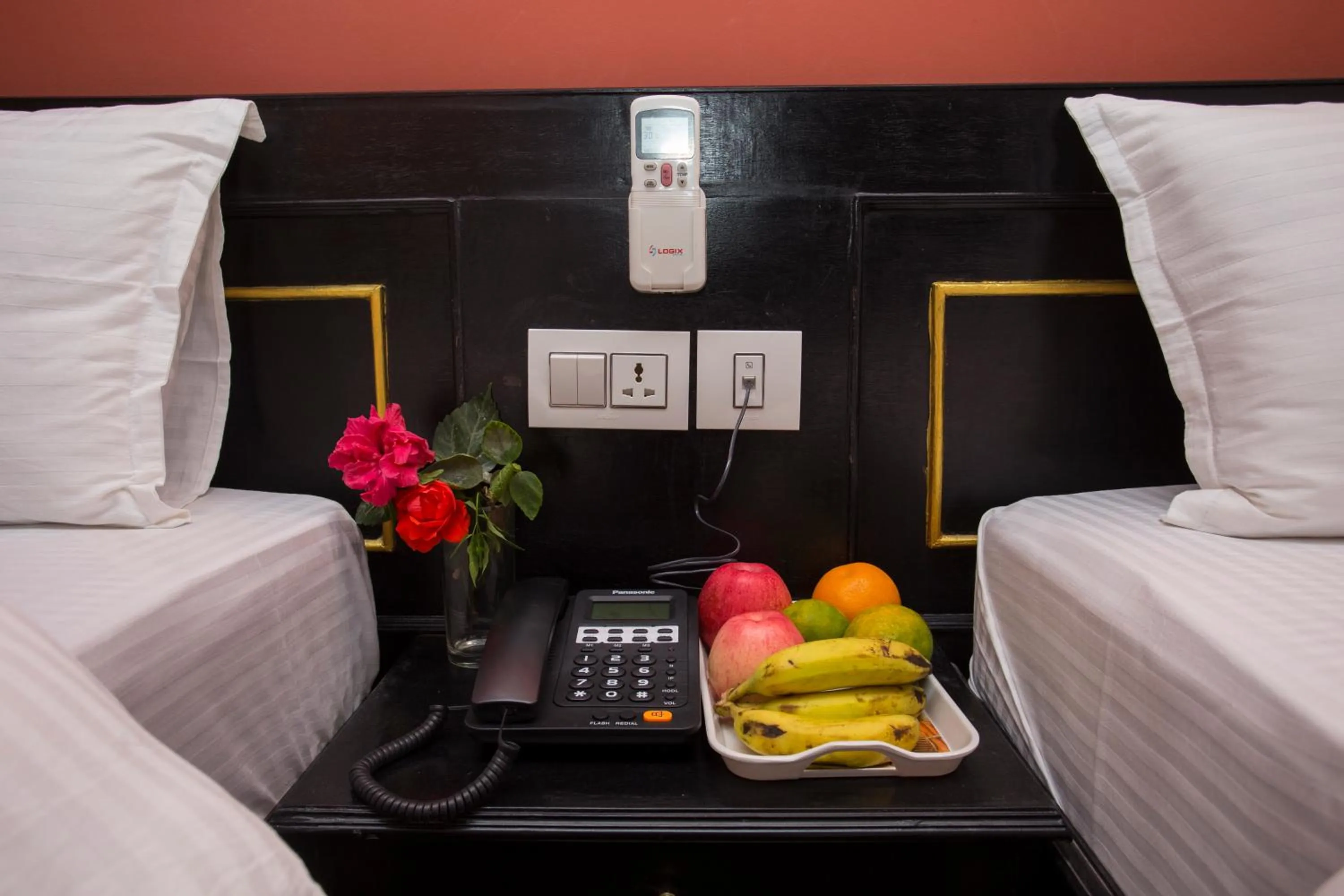 Food and drinks, Bed in Gurung's Home