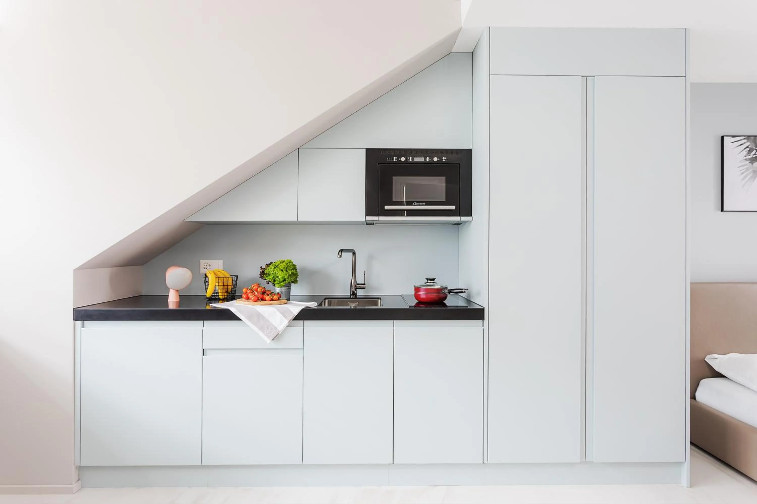 Kitchen or kitchenette in VISIONAPARTMENTS Zweierstrasse - contactless check-in