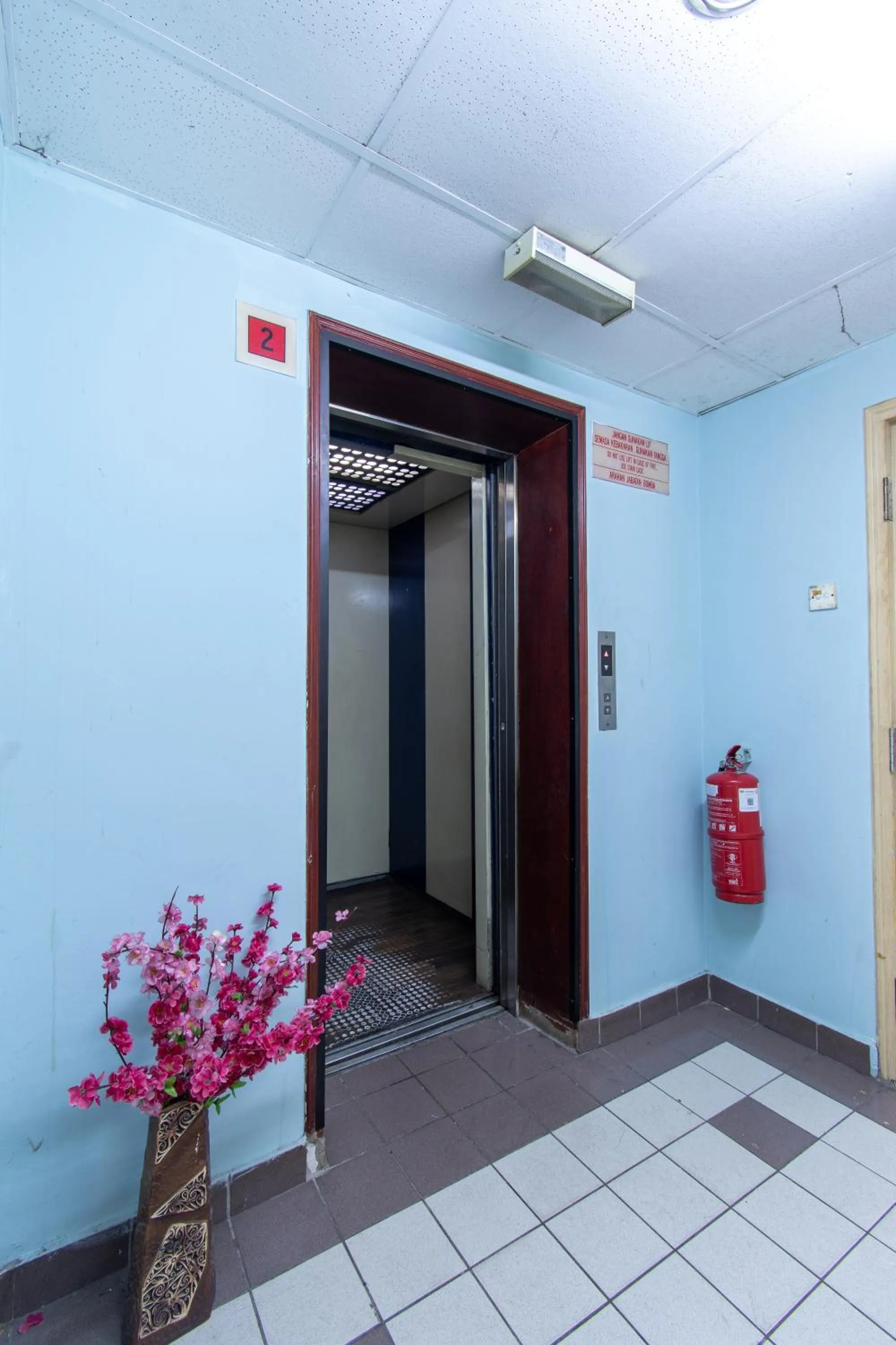 Travel Hub Guesthouse