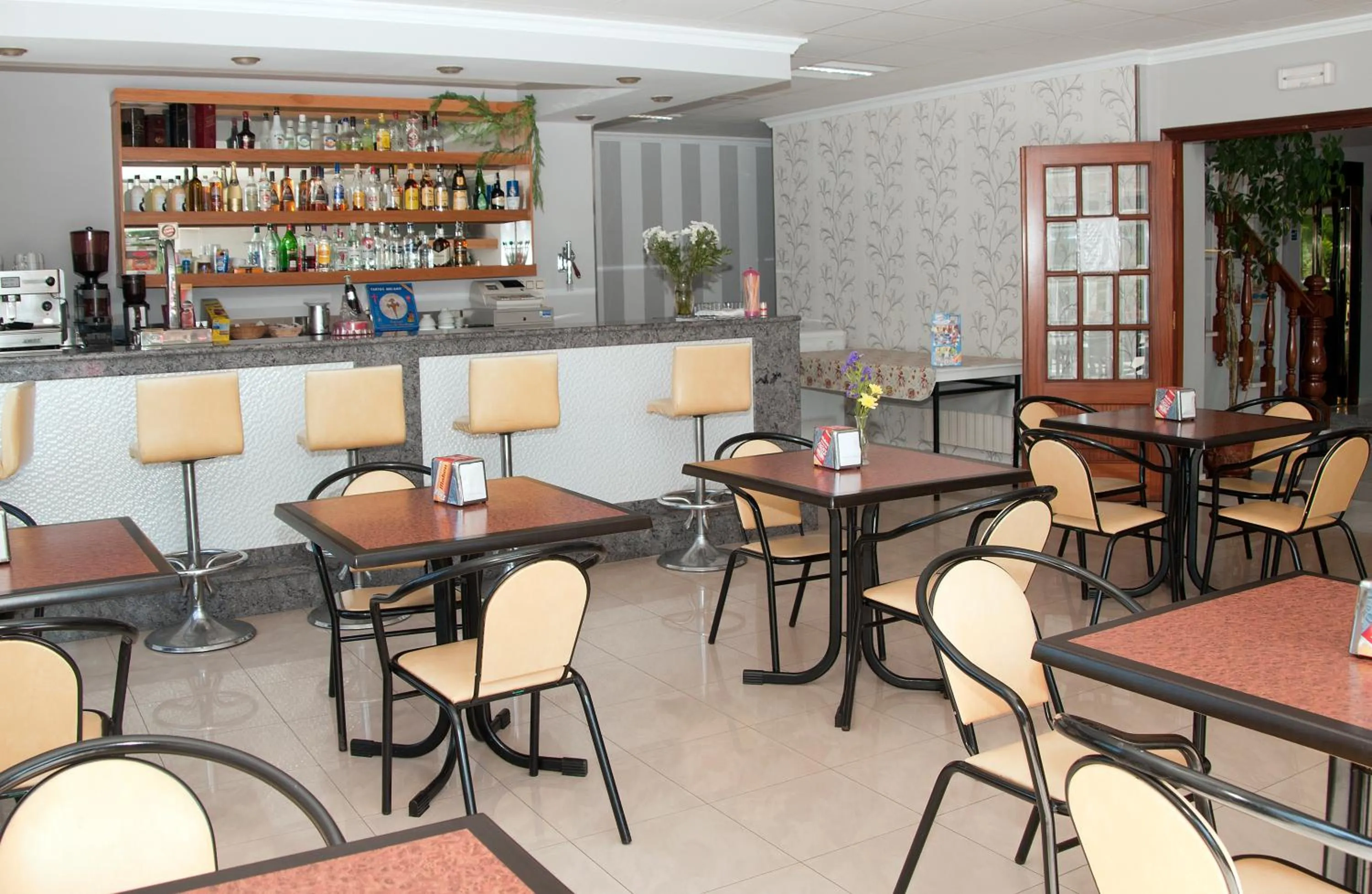 Lounge or bar in Hotel Ria Toxa
