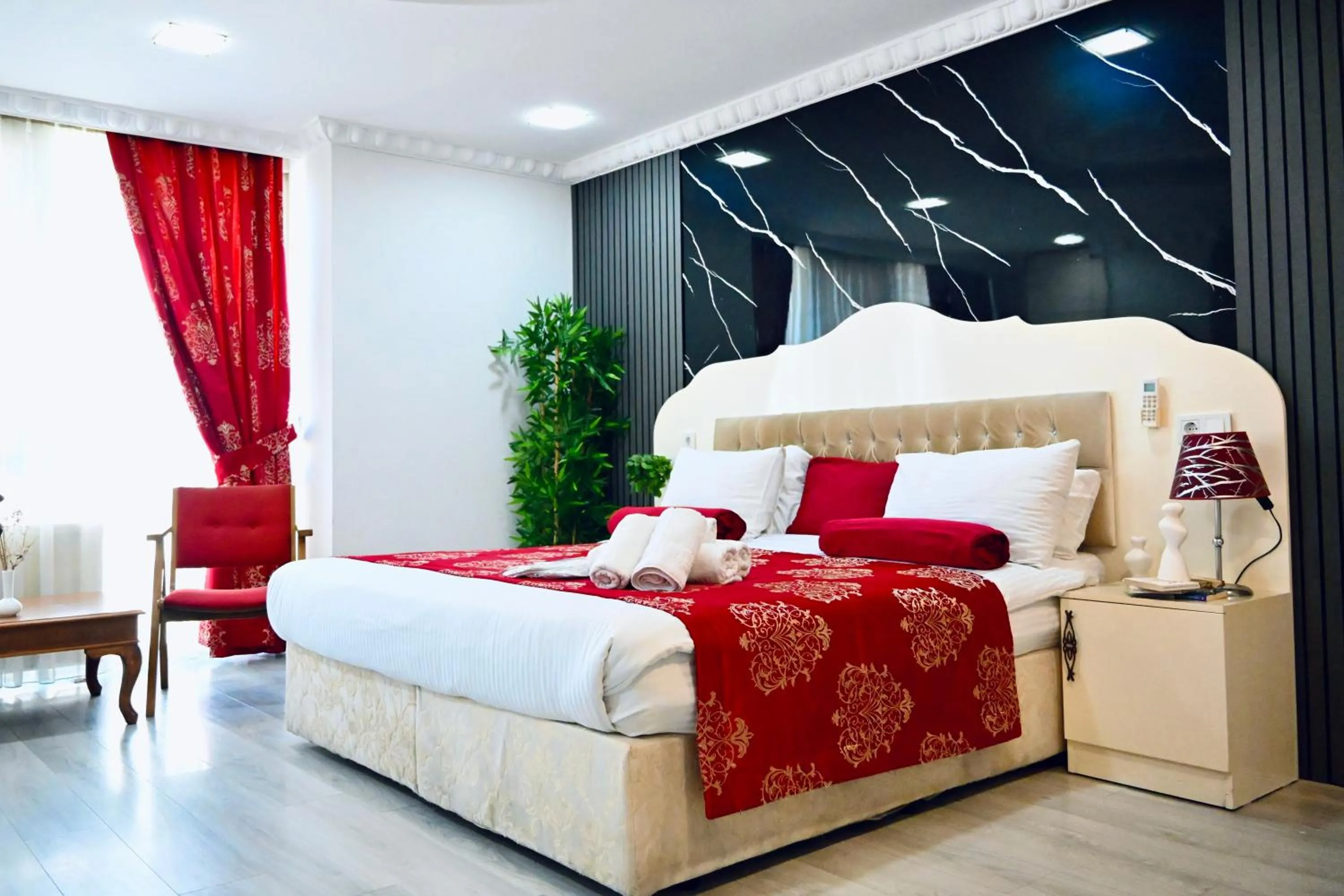 Bed in Elite Marmara Hotel Gungoren