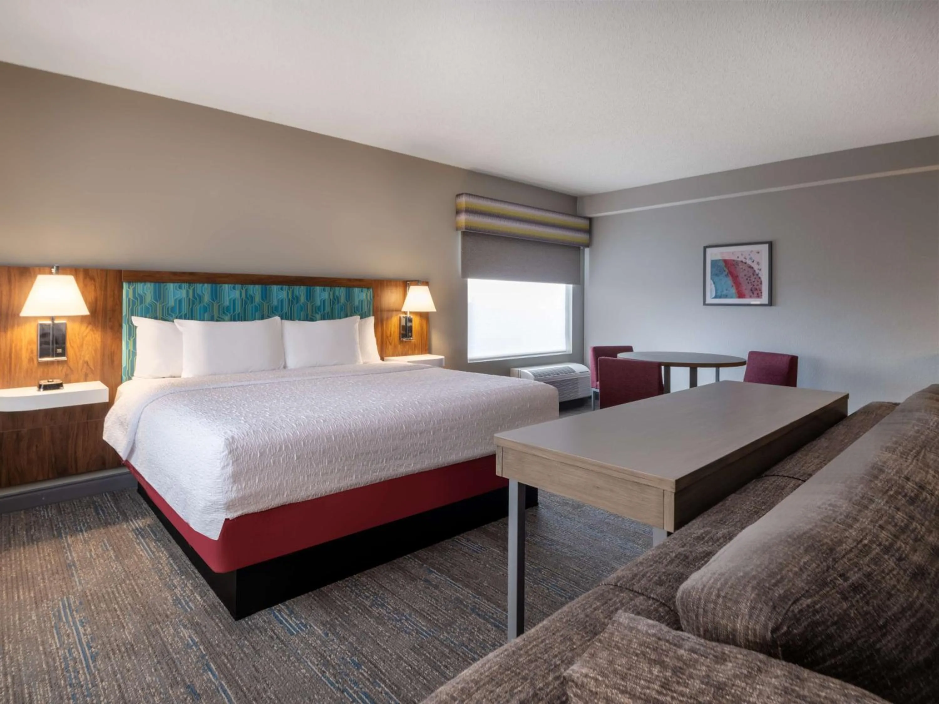 Bed in Hampton Inn Deerfield Beach