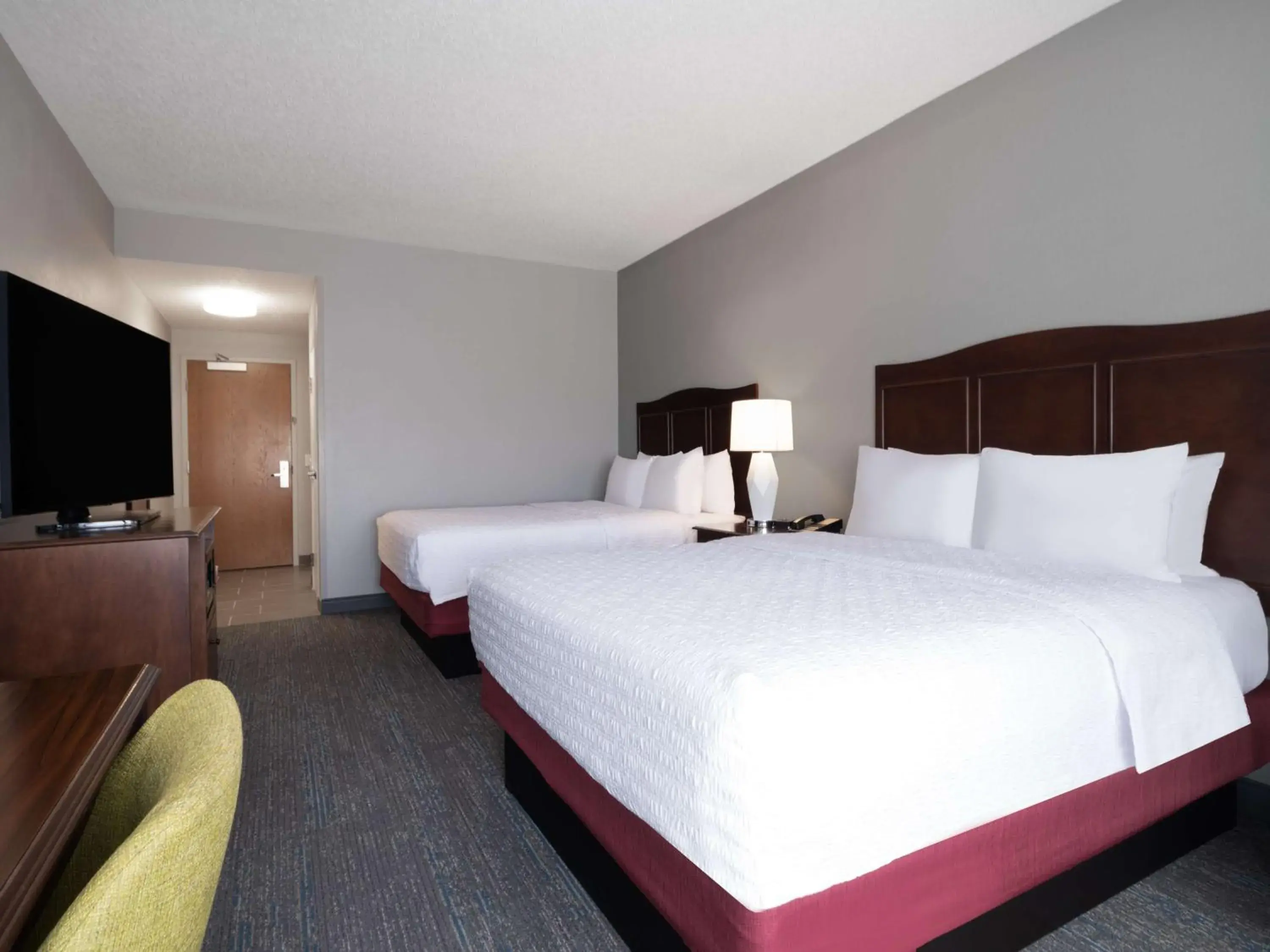 Bed in Hampton Inn Deerfield Beach Bed in Hampton Inn Deerfield Beach
