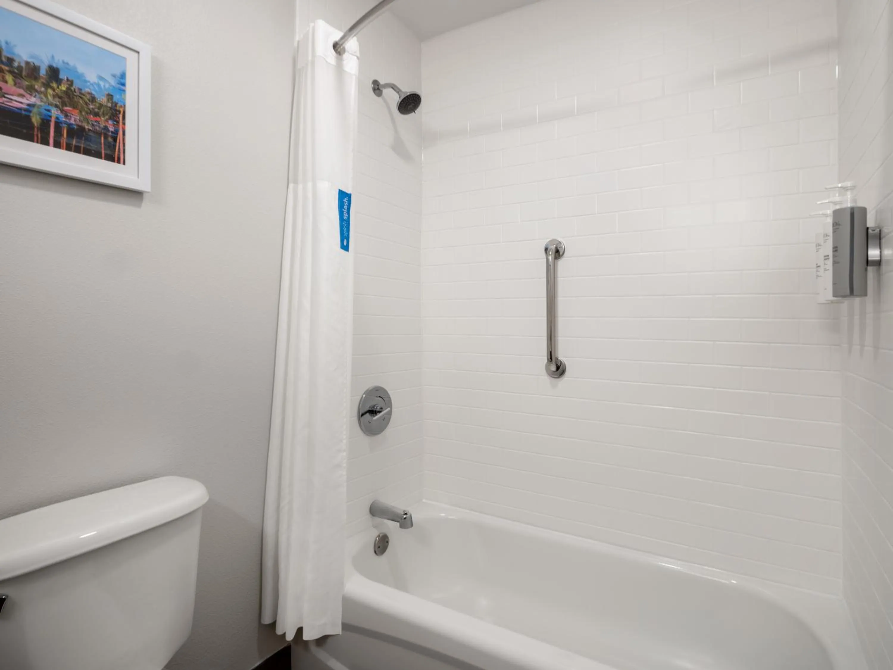 Shower in Hampton Inn Deerfield Beach