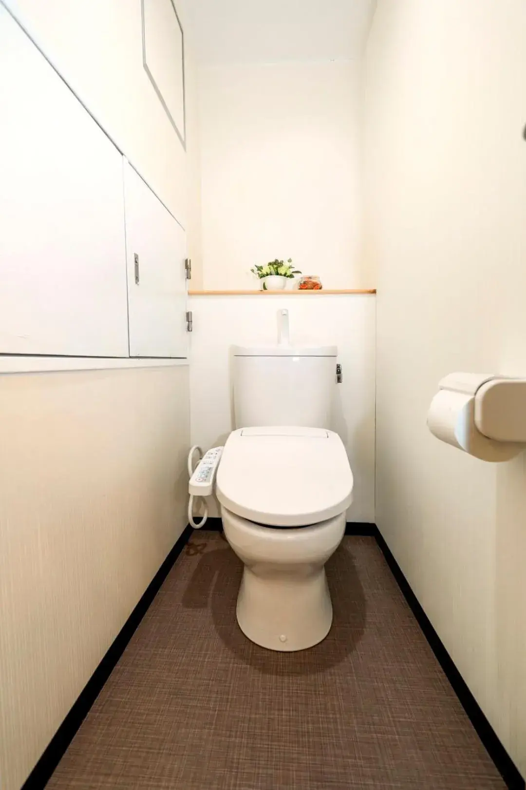 Apartment in 大阪之家 心斋桥难波附近4室一厅房子3 可接送机场 Apartment in 大阪之家 心斋桥难波附近4室一厅房子3 可接送机场