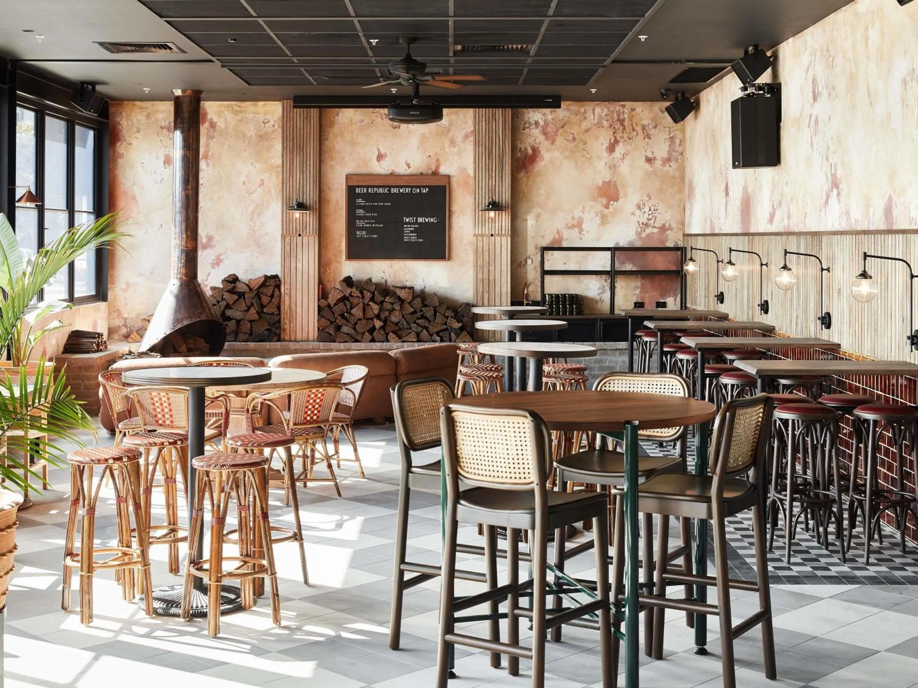 Meeting/conference room in Mantra Melbourne Epping