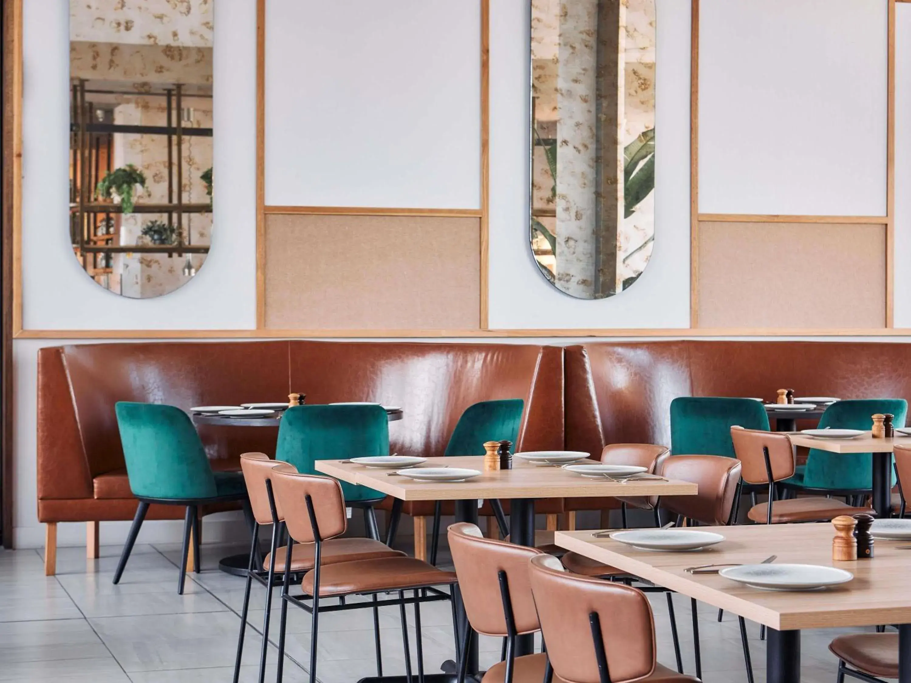 Restaurant/places to eat in Mantra Melbourne Epping Restaurant/places to eat in Mantra Melbourne Epping