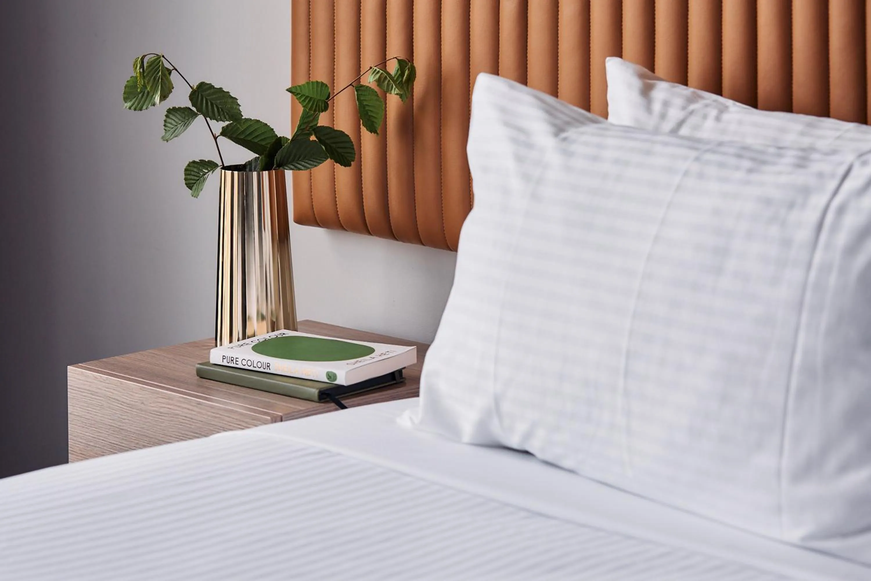 Bed in Mantra Melbourne Epping