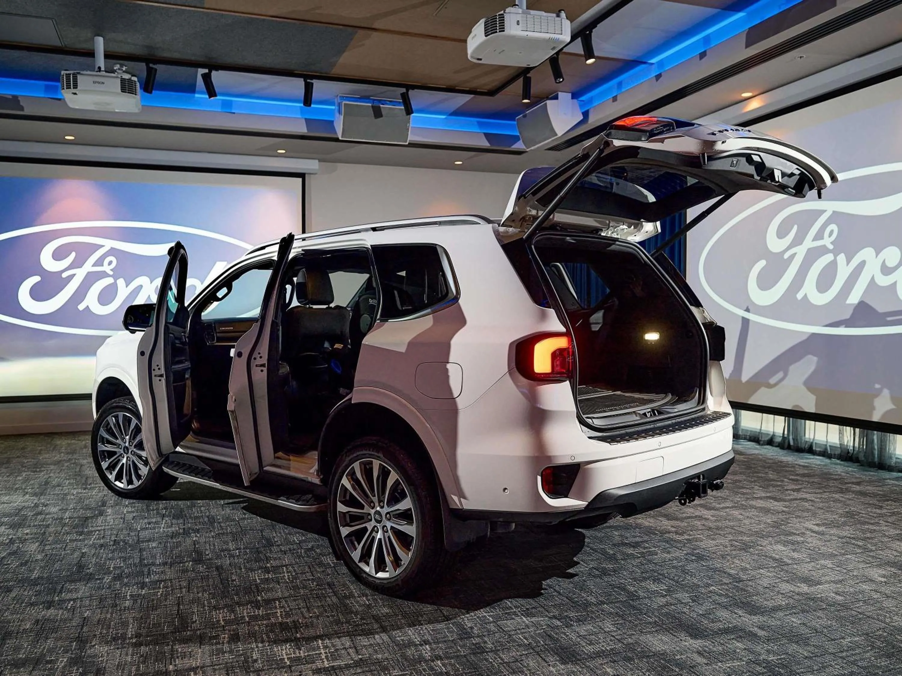 Meeting/conference room in Mantra Melbourne Epping