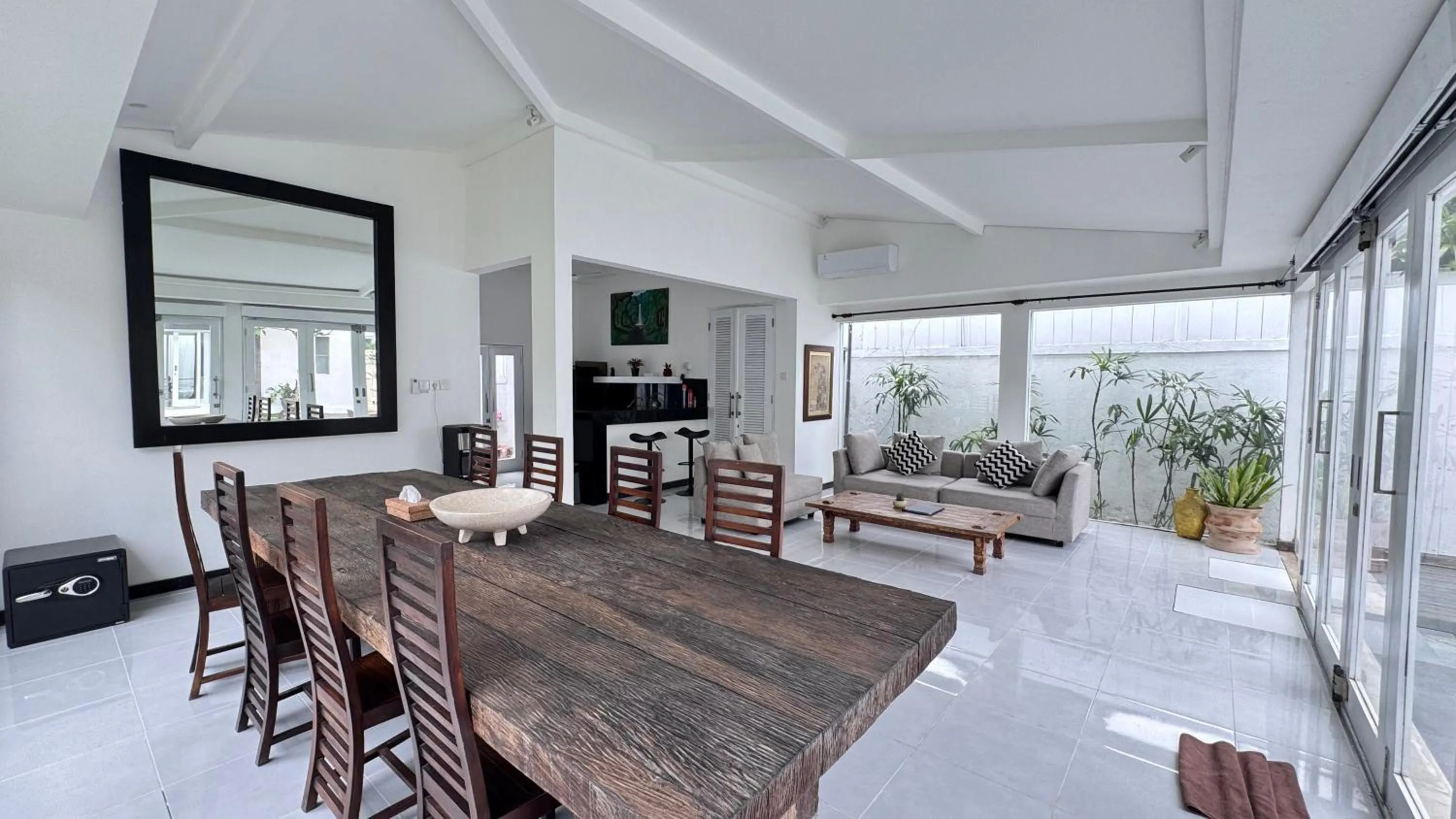 Living room in Casa Priya Canggu
