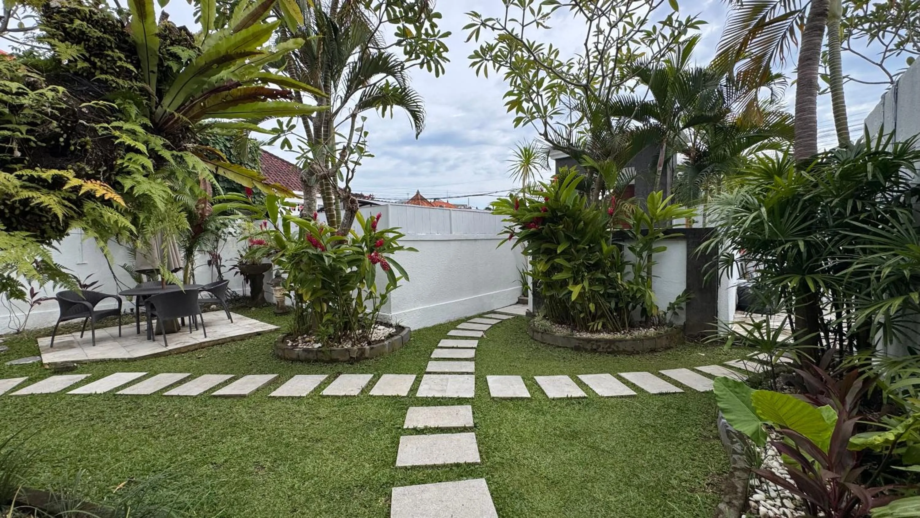 Garden in Casa Priya Canggu