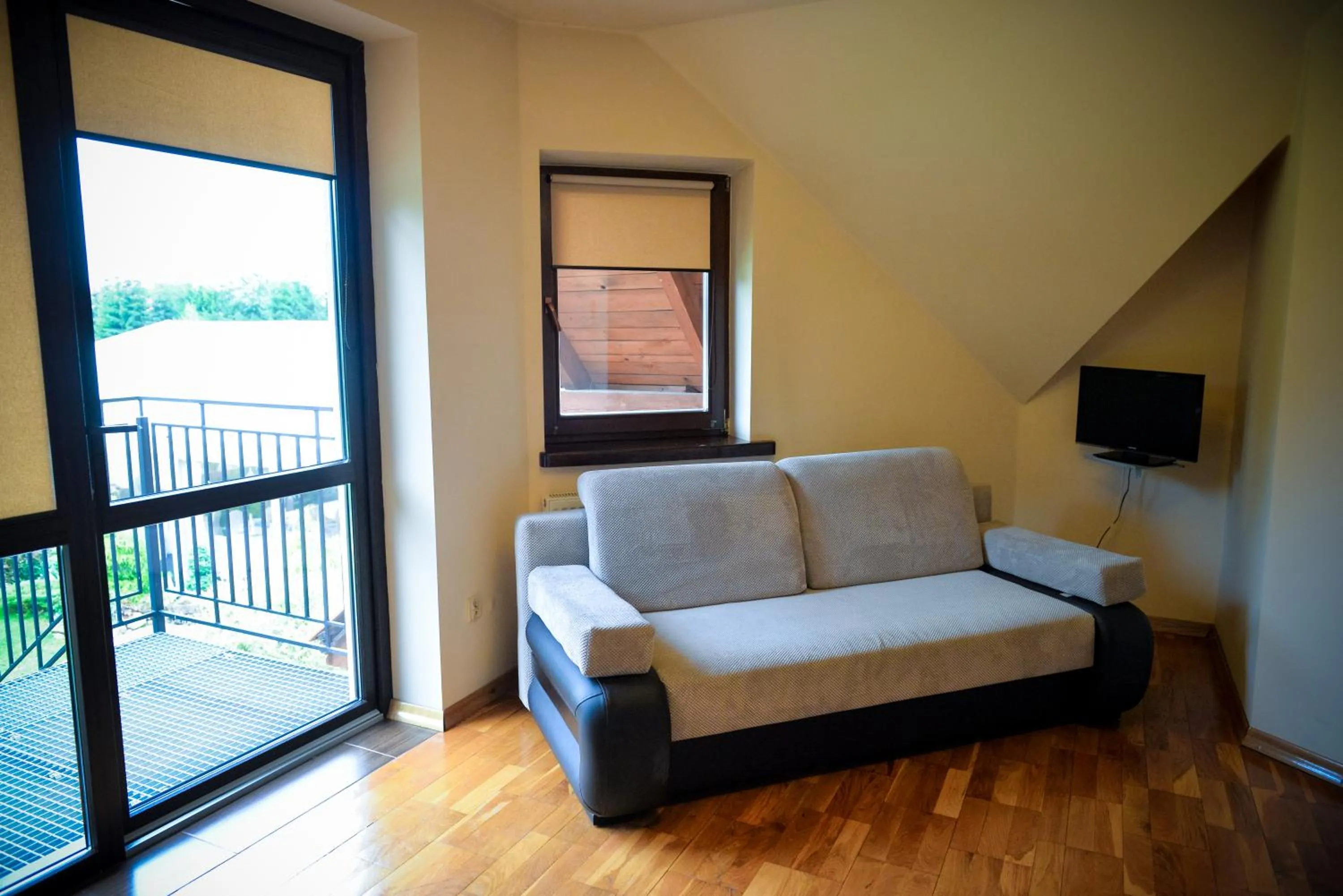 Photo of the whole room in Hotel Artis