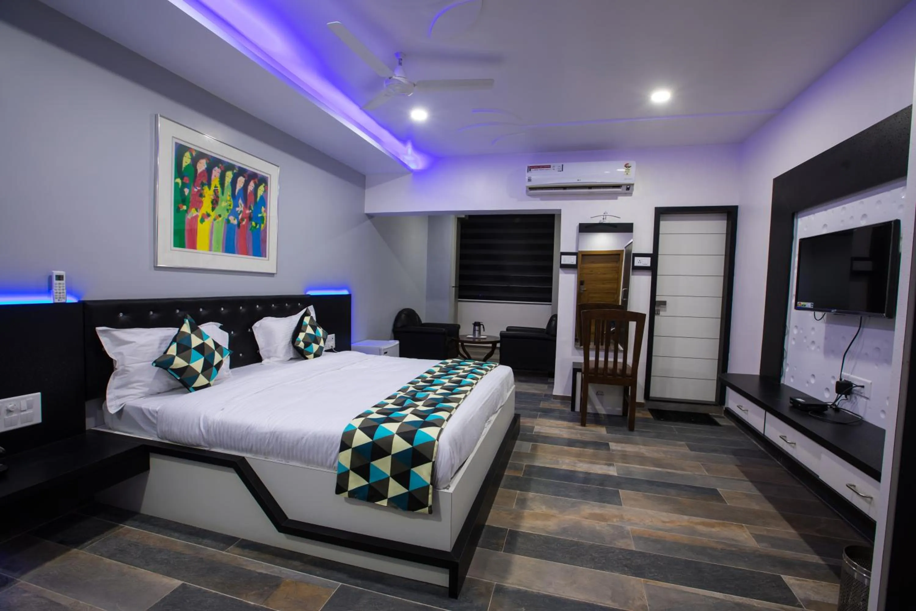 Photo of the whole room, Bed in Hotel Balaji Palace