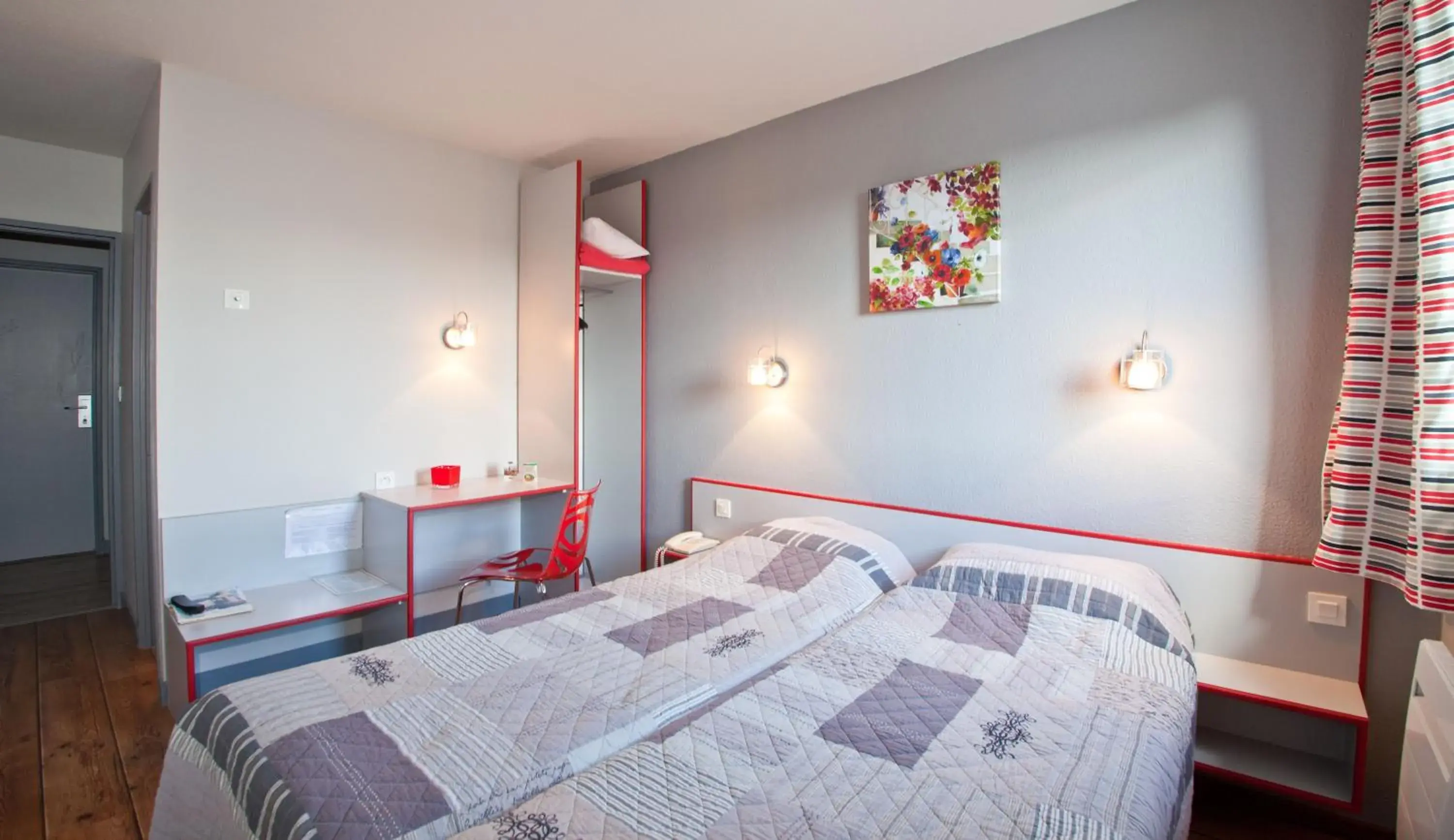 Standard Twin Room in La Grange de Marie Standard Twin Room in La Grange de Marie