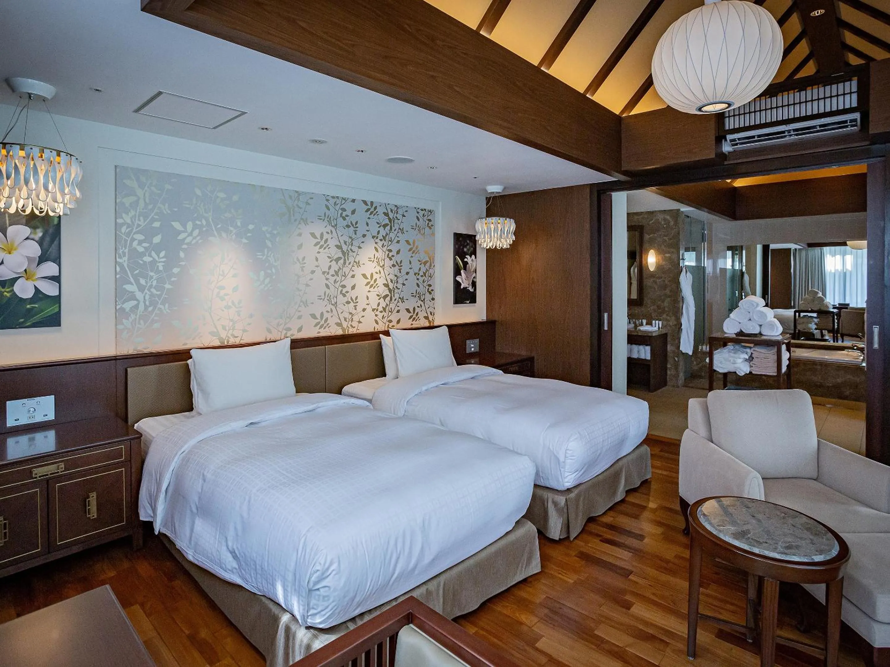 Bed in Okinawa EXES Naha