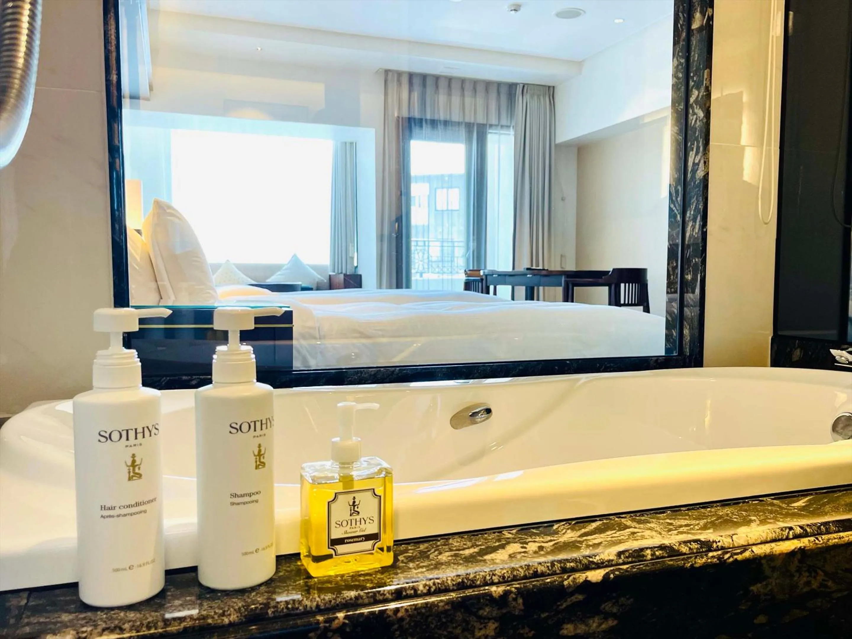 Shower in Okinawa EXES Naha