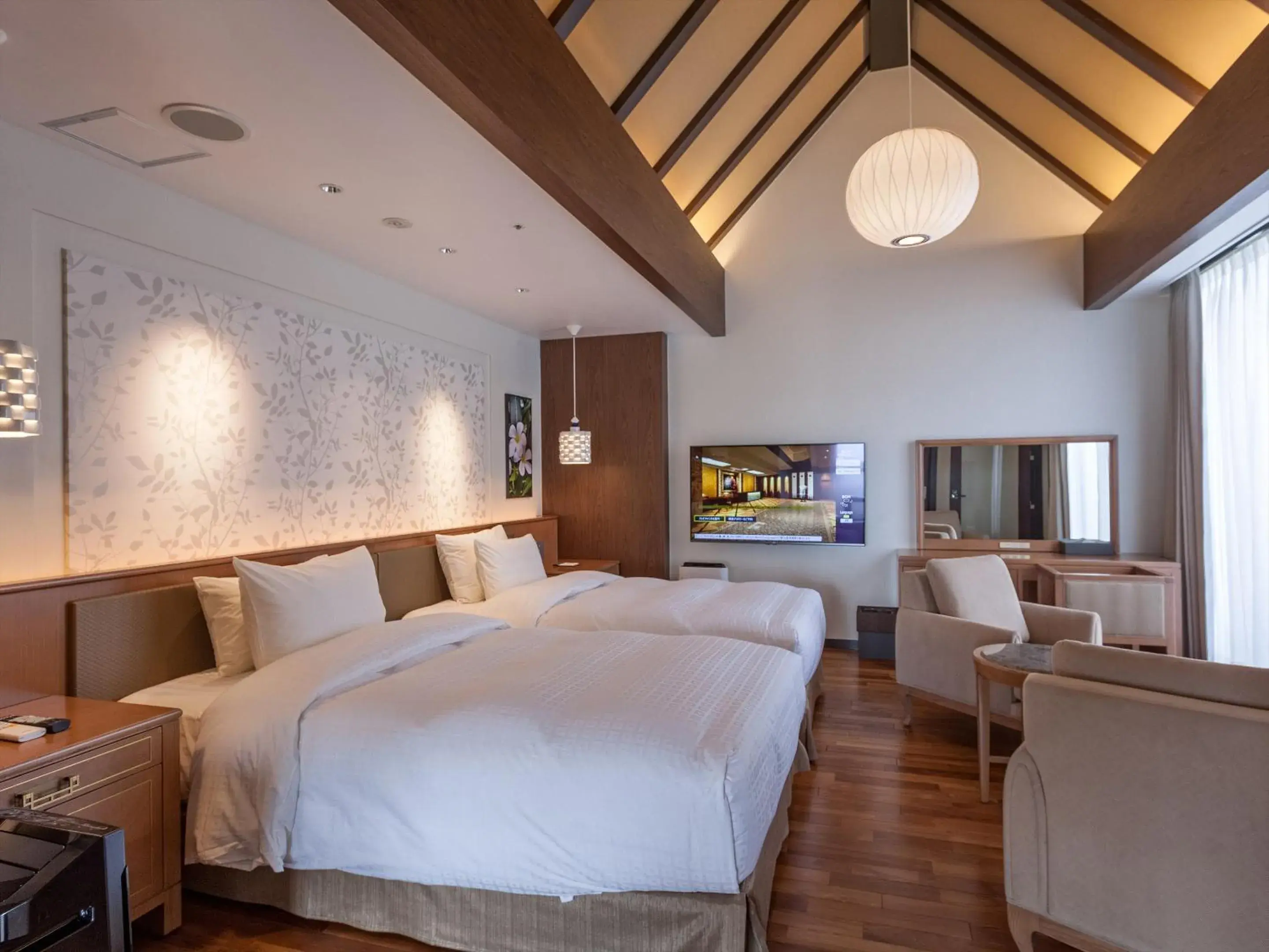 Bed in Okinawa EXES Naha Bed in Okinawa EXES Naha