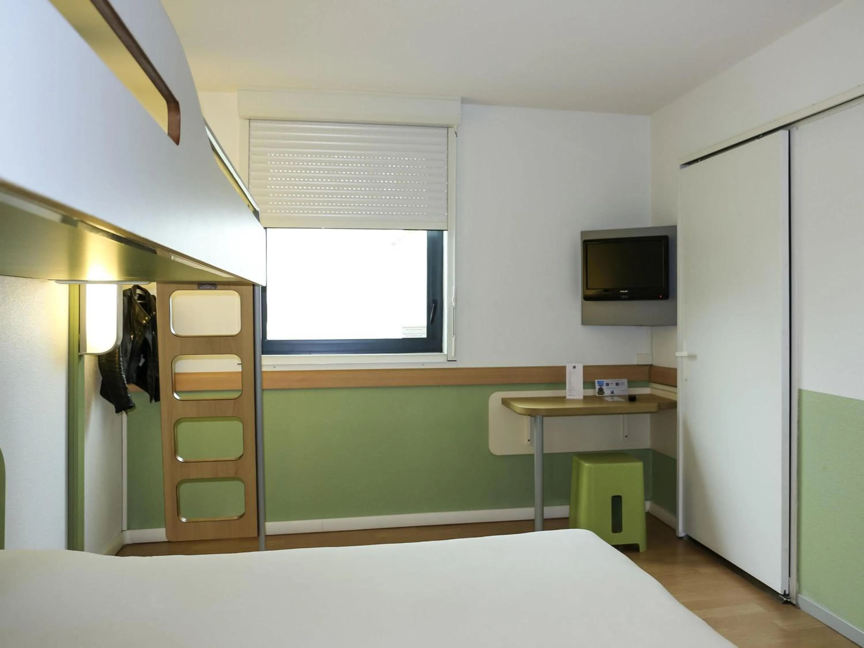 Triple Room in ibis budget Castelnaudary - A61