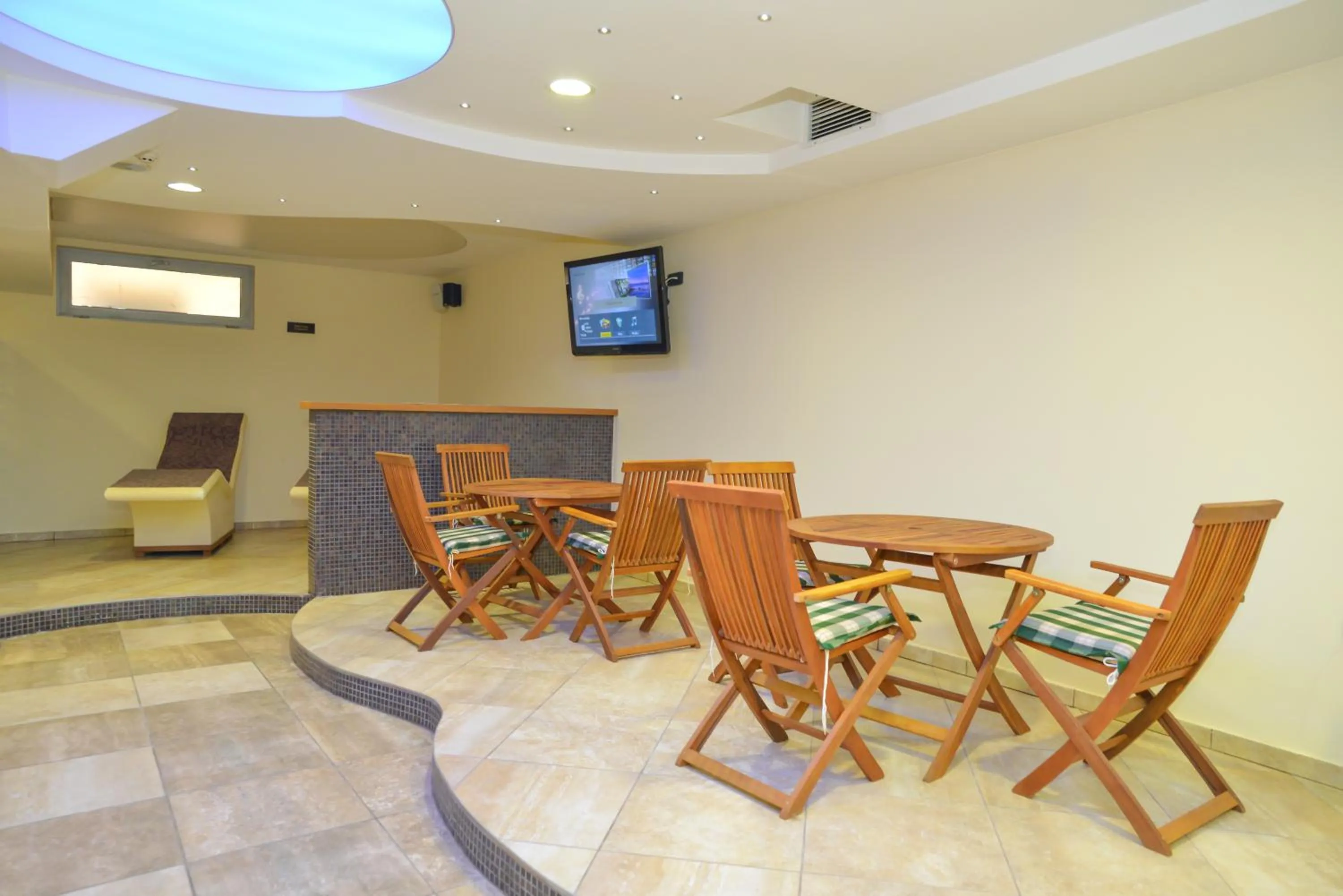 Hill Hotel Wellness & Spa