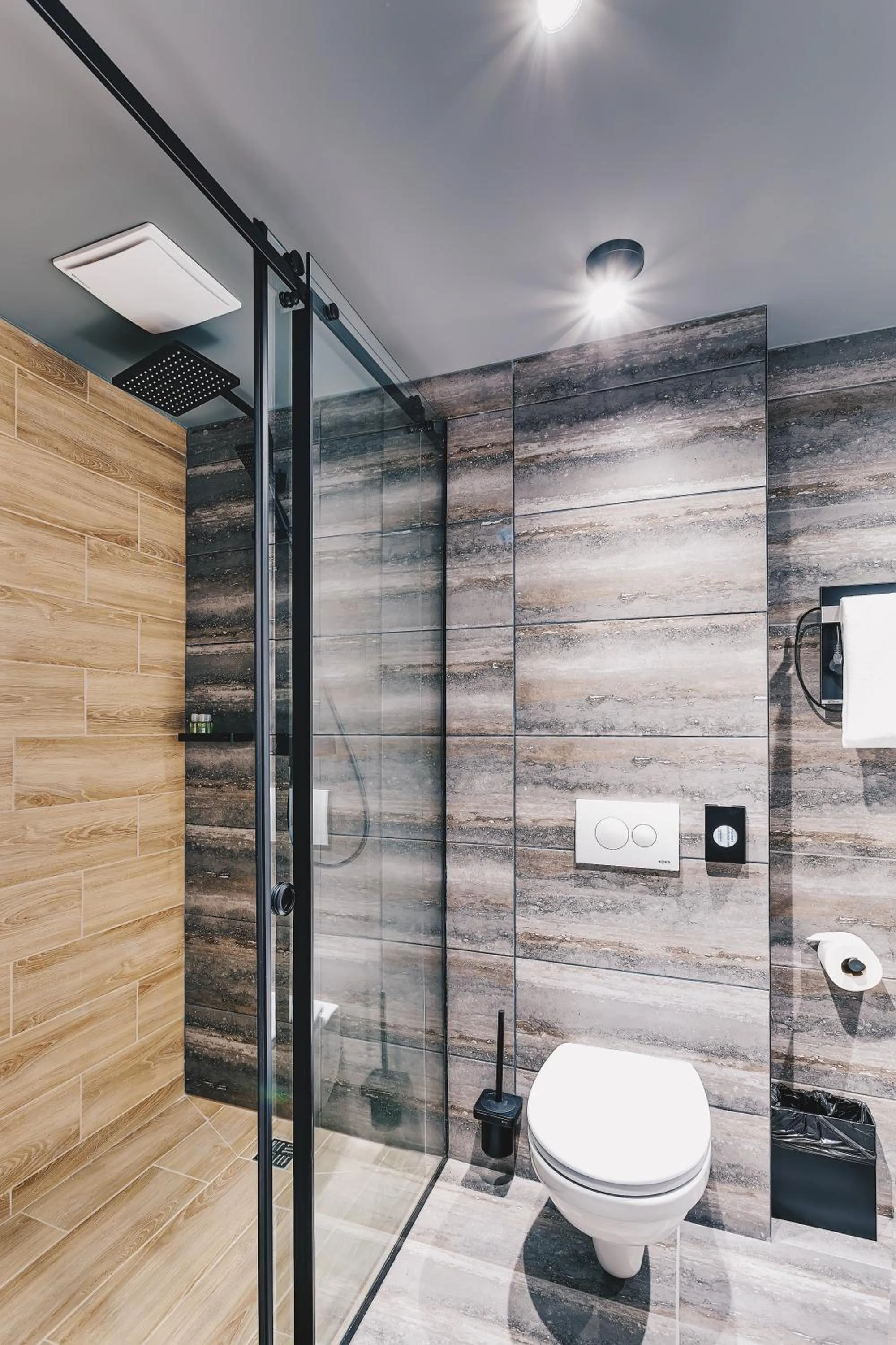 Bathroom in IQ Hotel