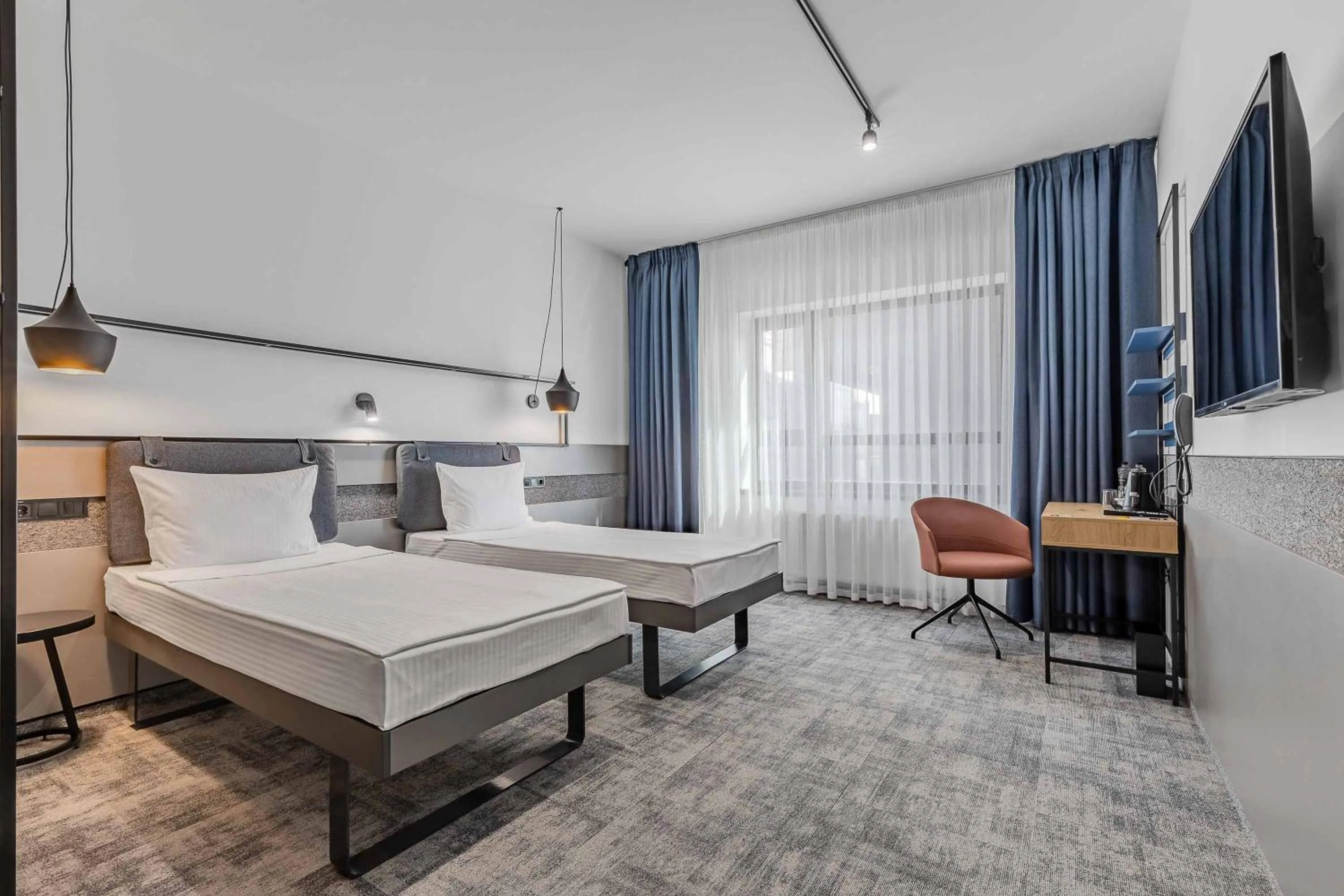 Bedroom, Bed in IQ Hotel