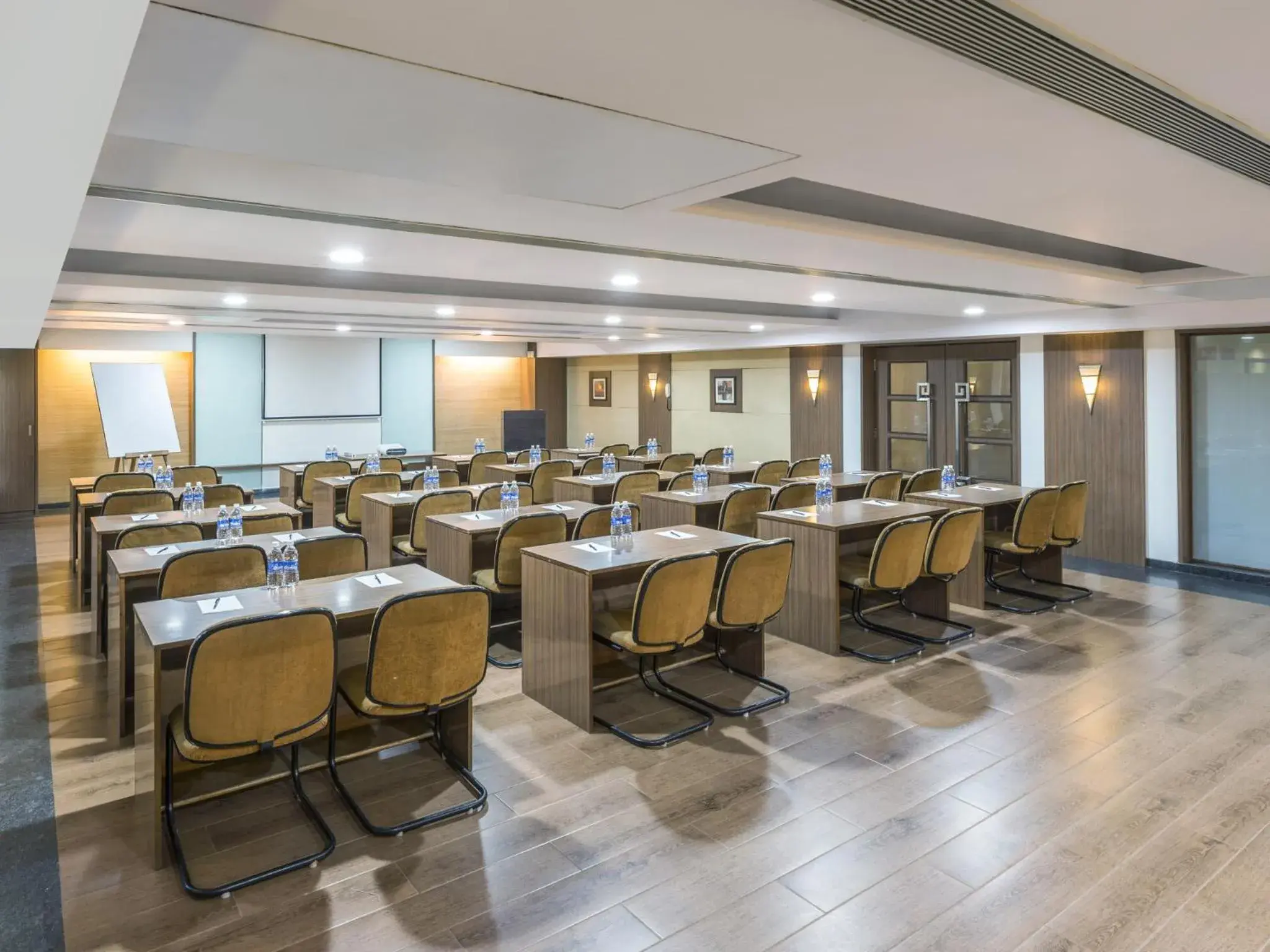 Breakfast in GCC Hotel and Club Breakfast in GCC Hotel and Club