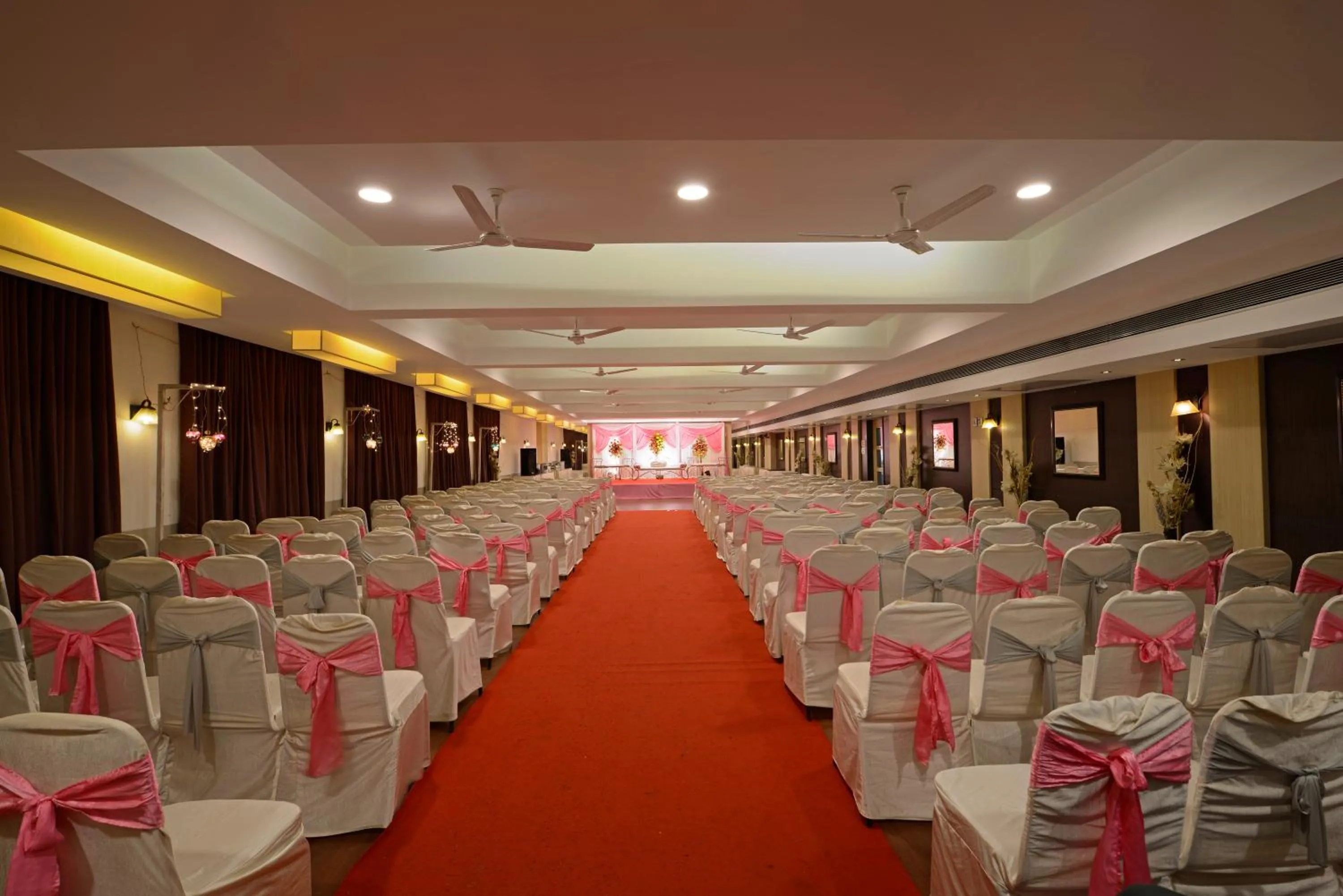 Banquet/Function facilities in GCC Hotel and Club