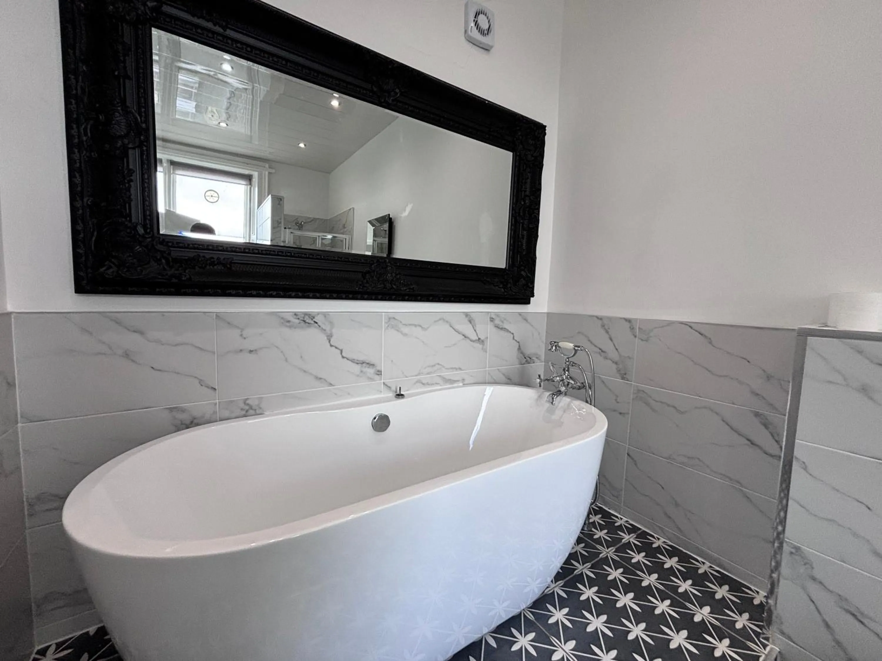 Bath in Richmond Park Hotel