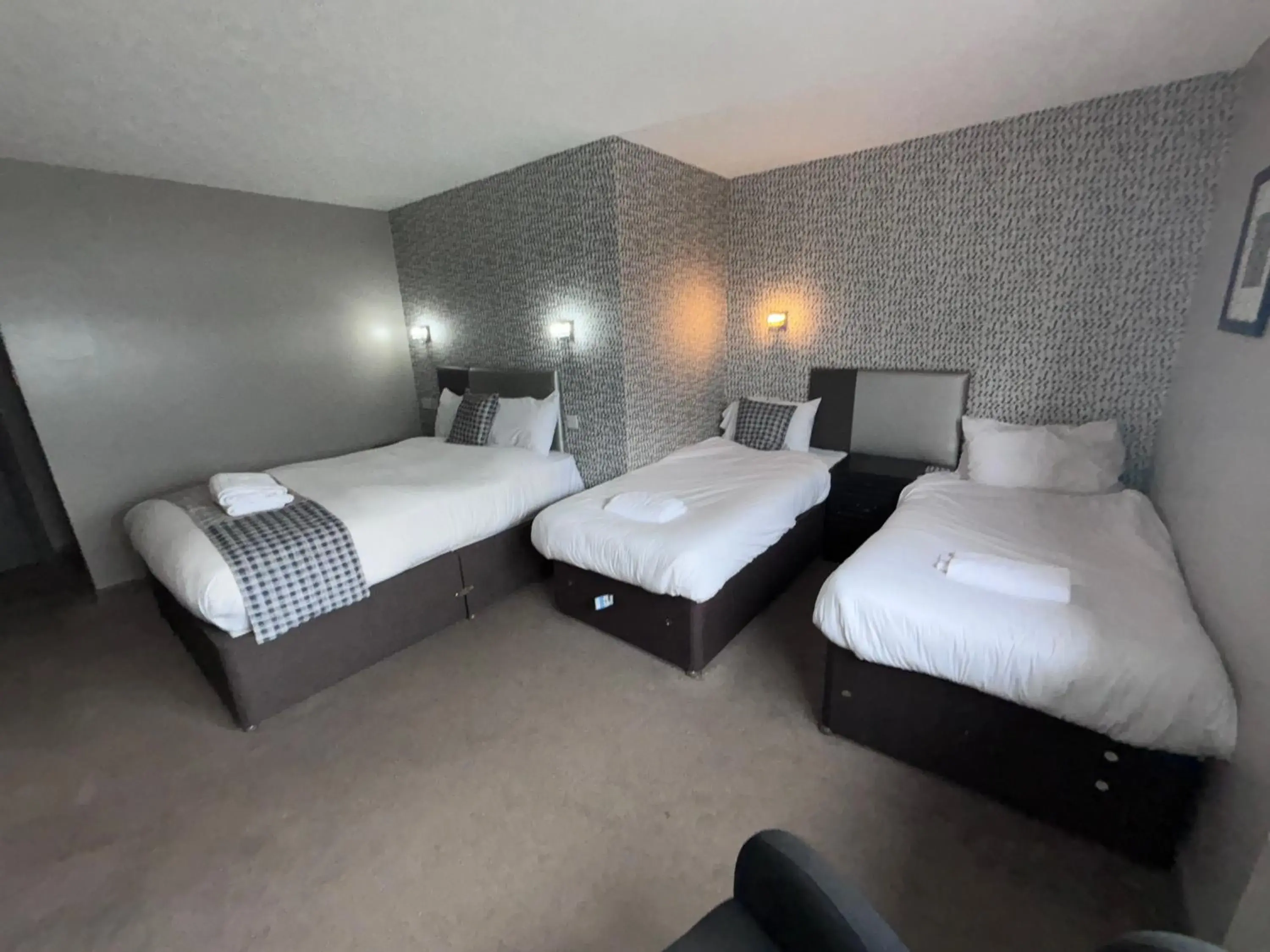 Bedroom, Bed in Richmond Park Hotel Bedroom, Bed in Richmond Park Hotel