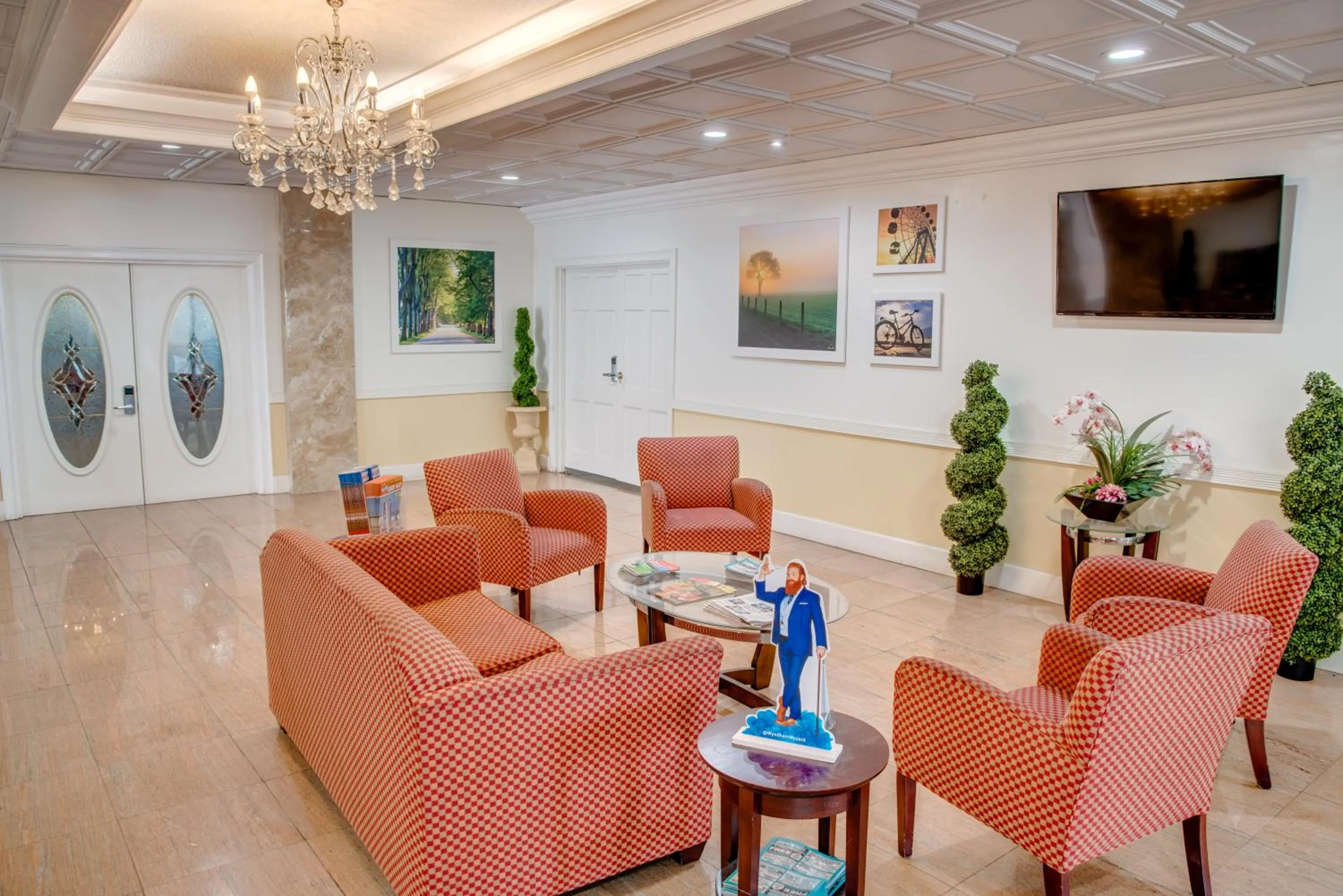Lobby or reception in Super 8 by Wyndham St. Petersburg