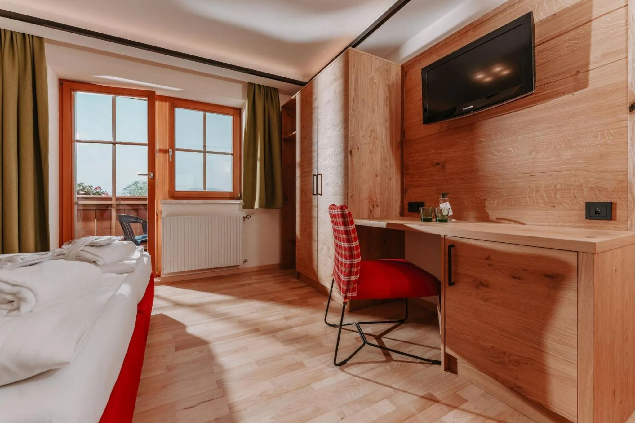 Photo of the whole room, Bed in Hotel Schröckerhof