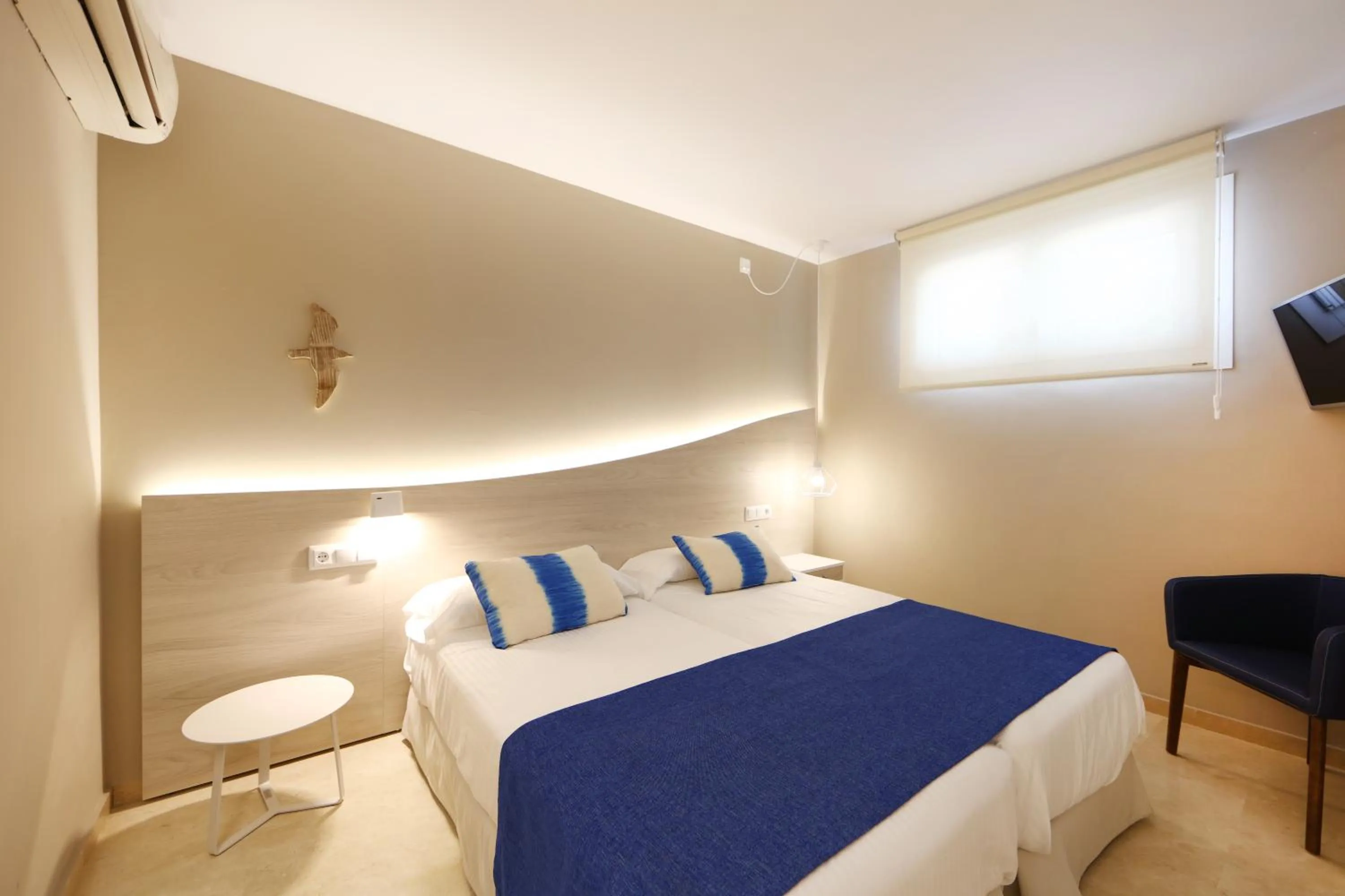 Bedroom, Bed in Son Caliu Apartamentos