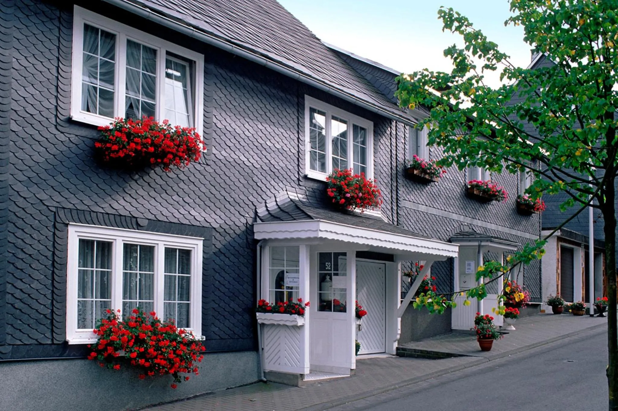 Facade/entrance in Panoramaferienwohnung Bergwiese