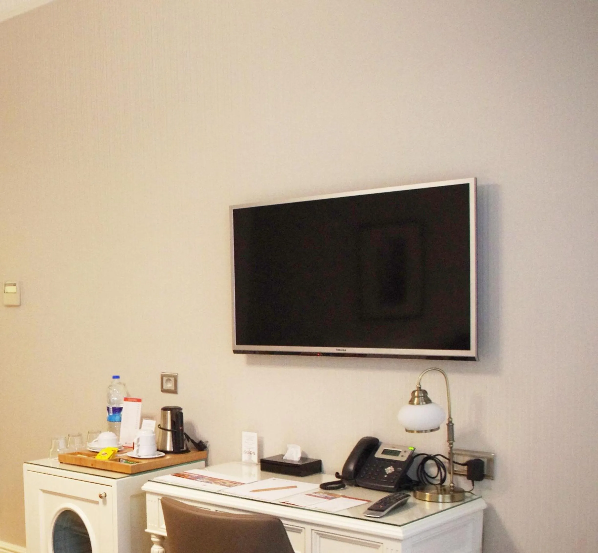 TV and multimedia in Meroddi Galata Mansion