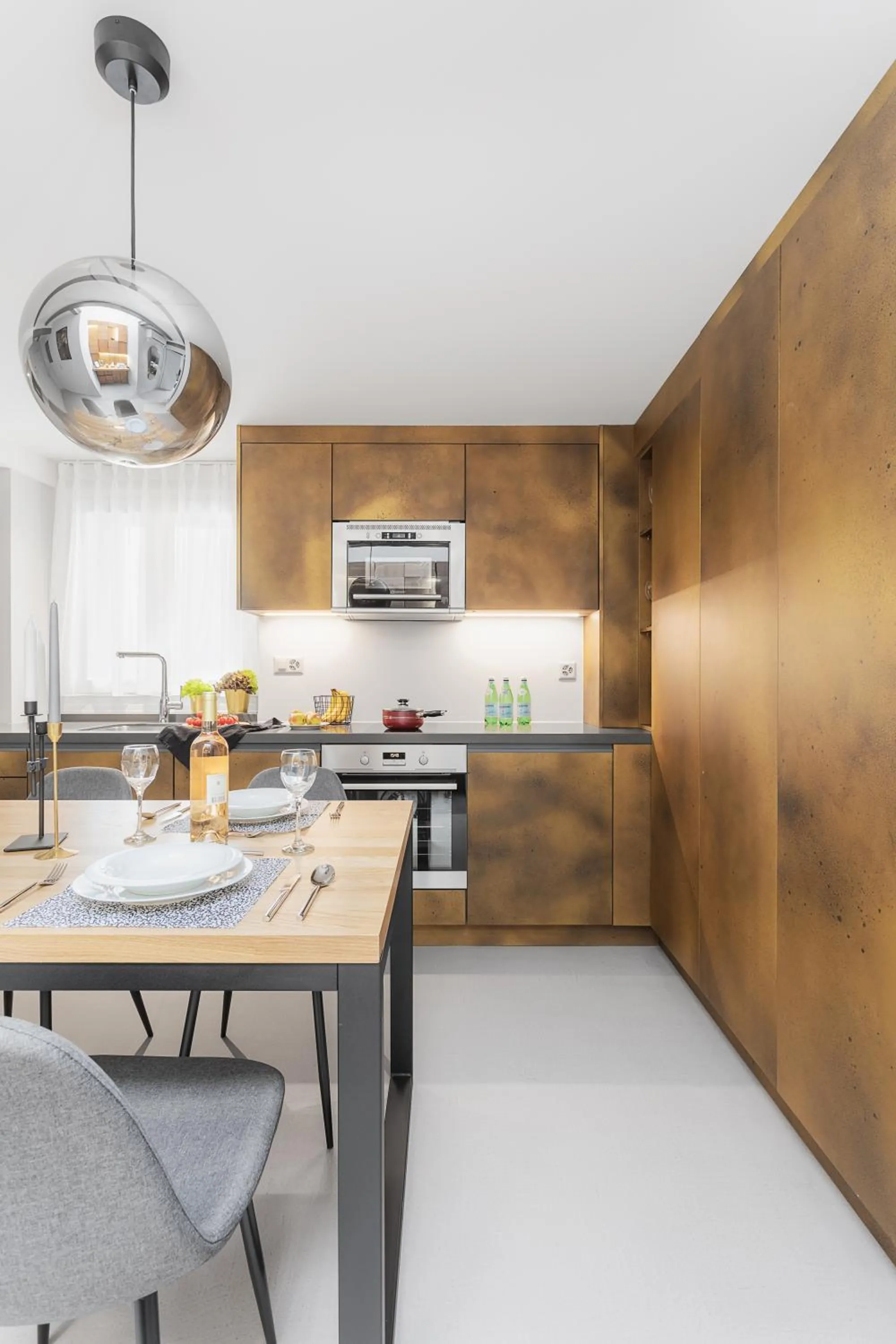 Kitchen or kitchenette in VISIONAPARTMENTS Cramerstrasse 2-6 - contactless check-in