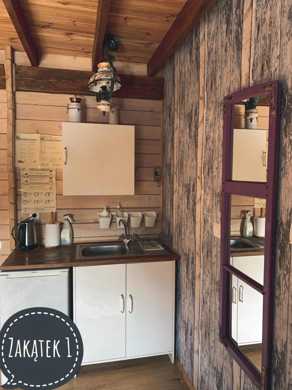 Kitchen or kitchenette in Chata Starych Znajomych