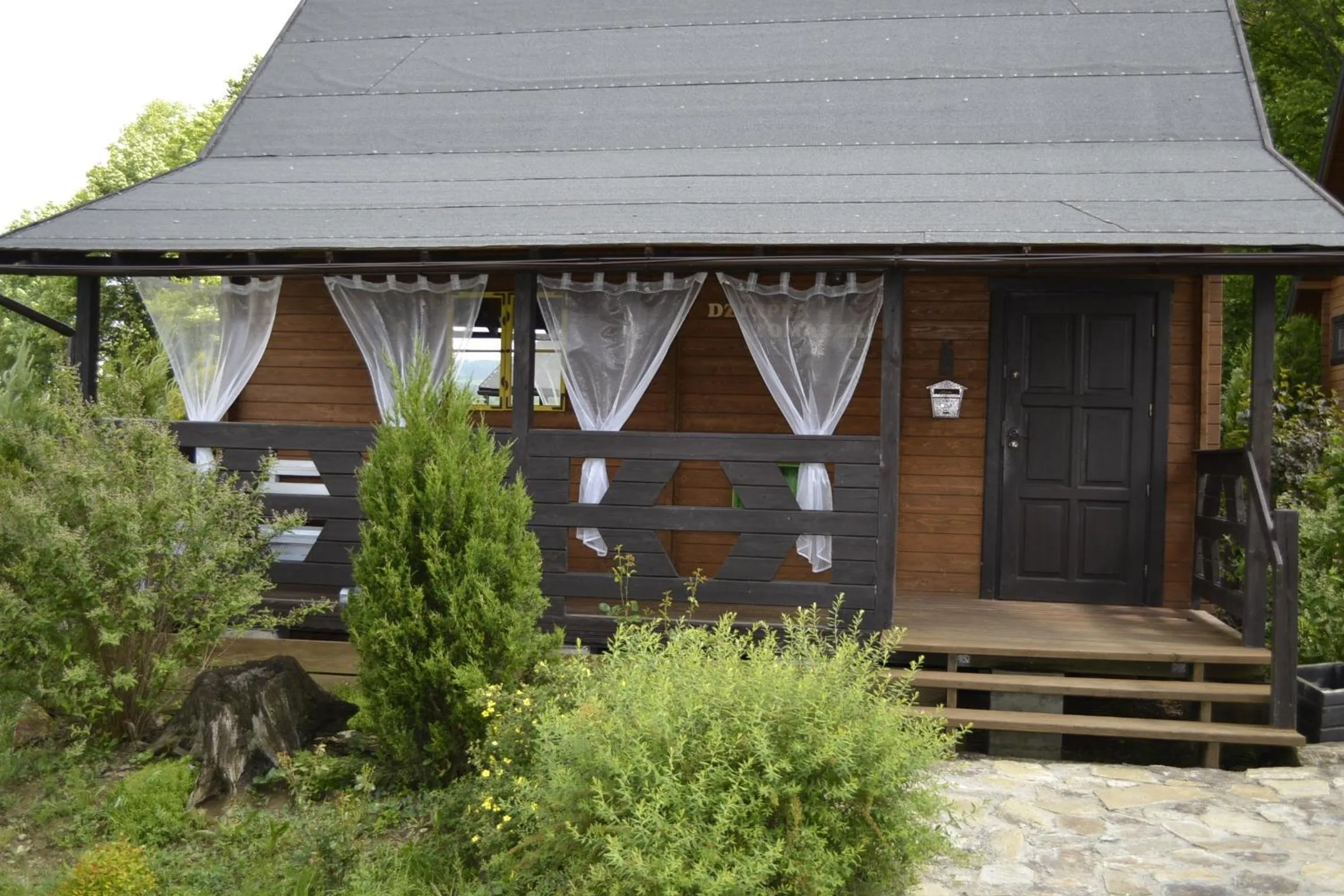 Facade/entrance in Chata Starych Znajomych