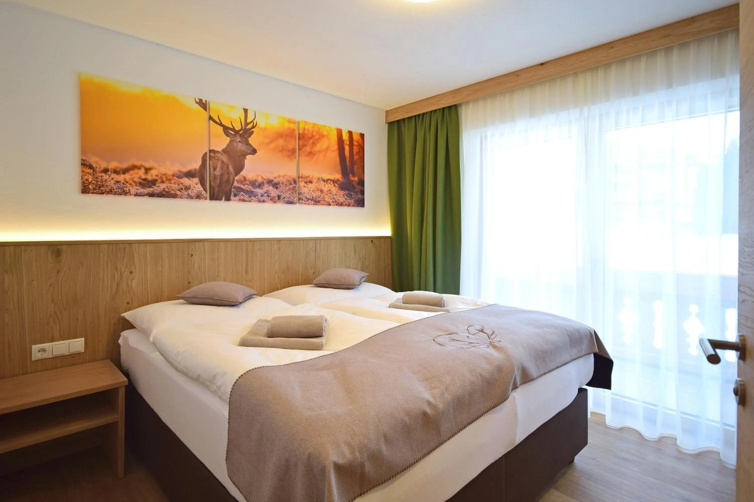 Photo of the whole room, Bed in Waidmannsruh Appartements