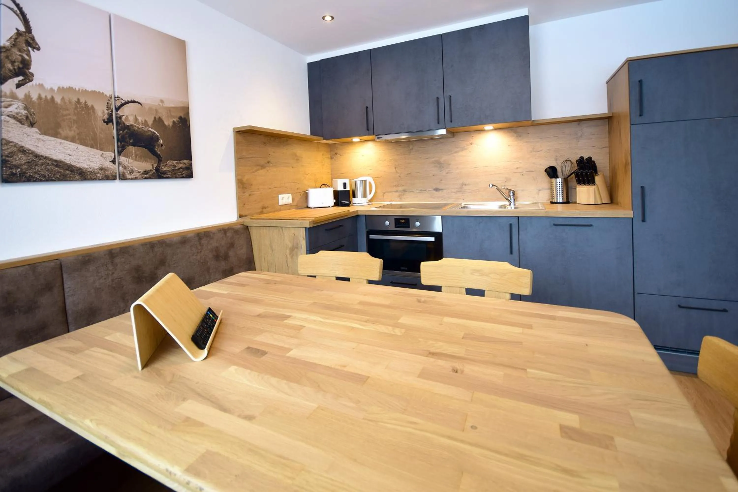 Kitchen or kitchenette in Waidmannsruh Appartements