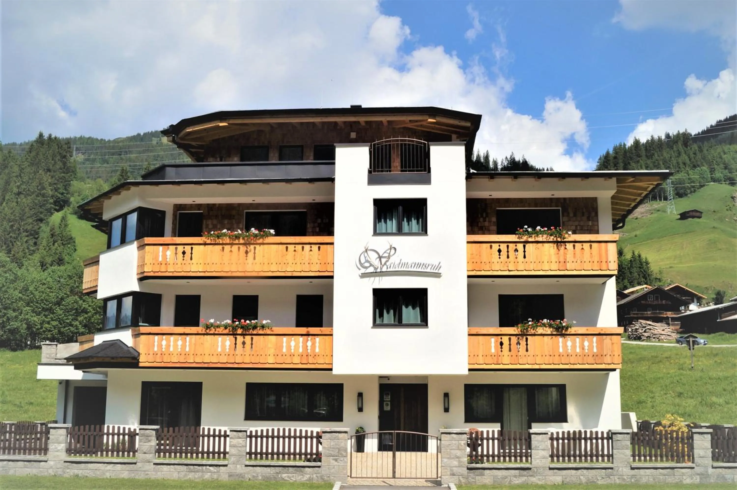 Property building in Waidmannsruh Appartements