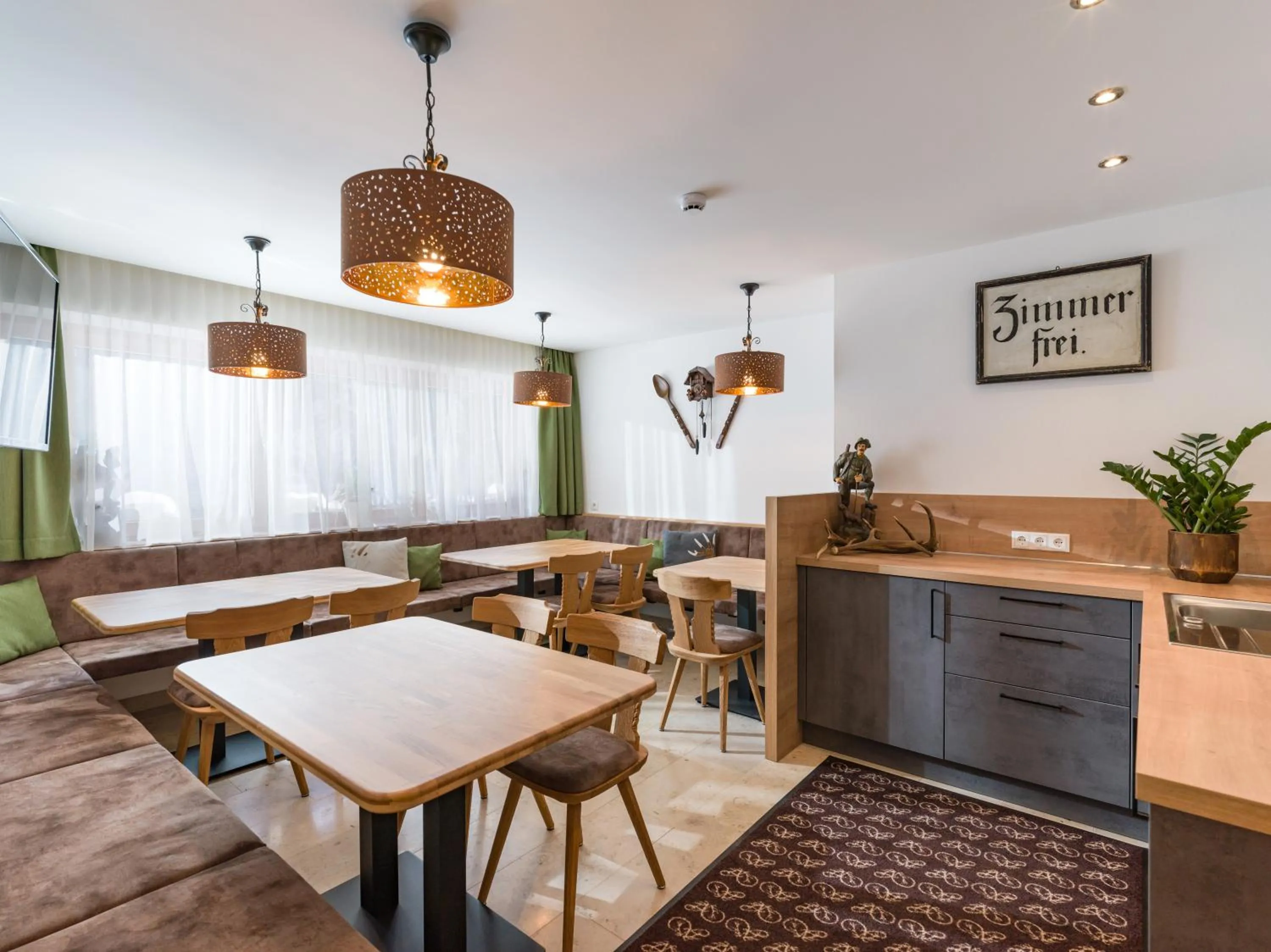 Communal lounge/ TV room in Waidmannsruh Appartements