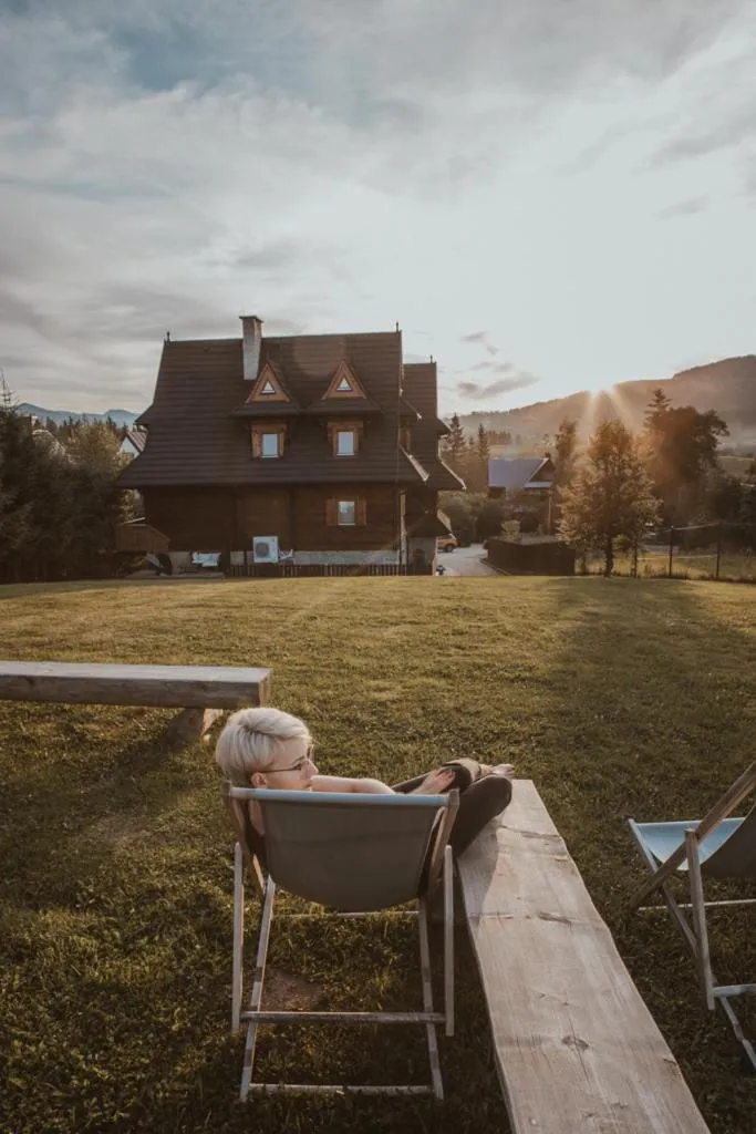 Property building in Willa Malinowa