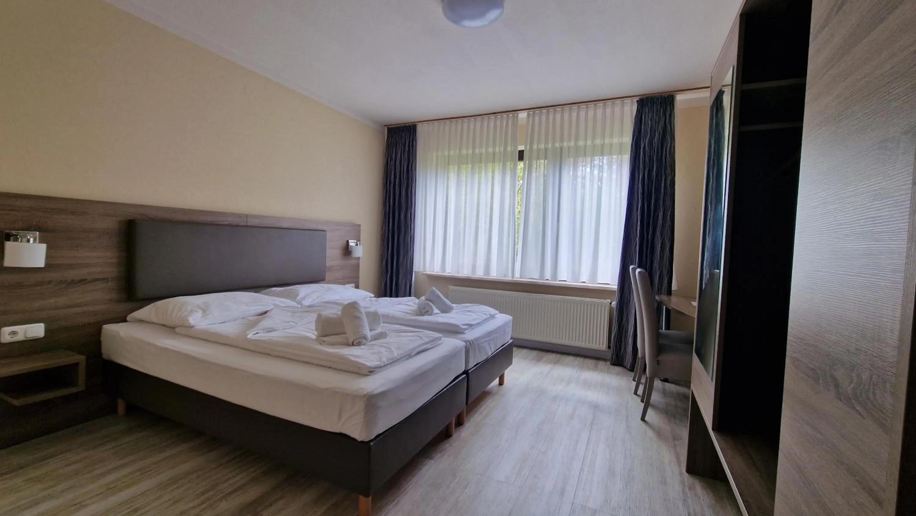 Hotel Tini