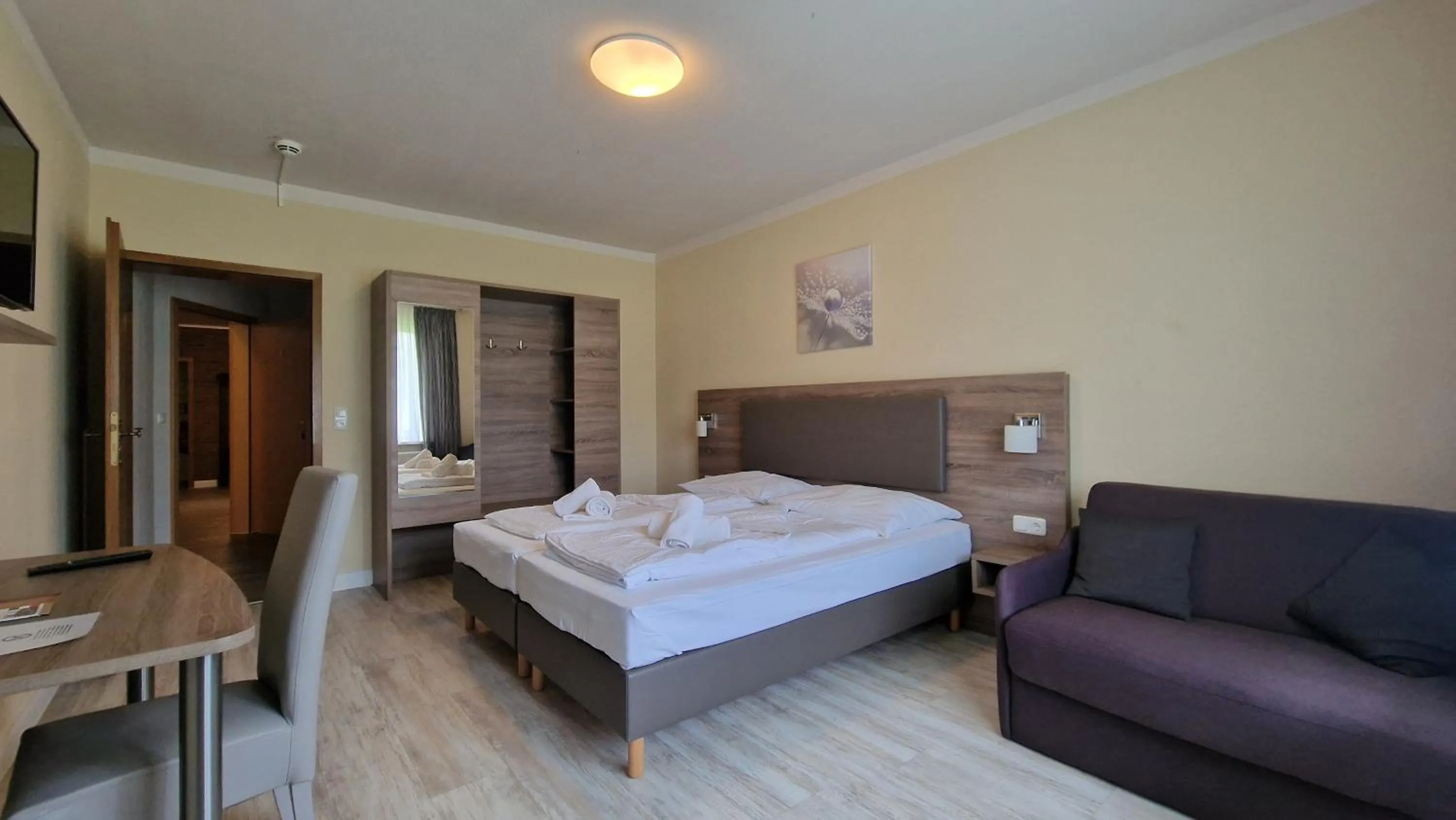 Apartment - single occupancy - Ground Floor in Hotel Tini