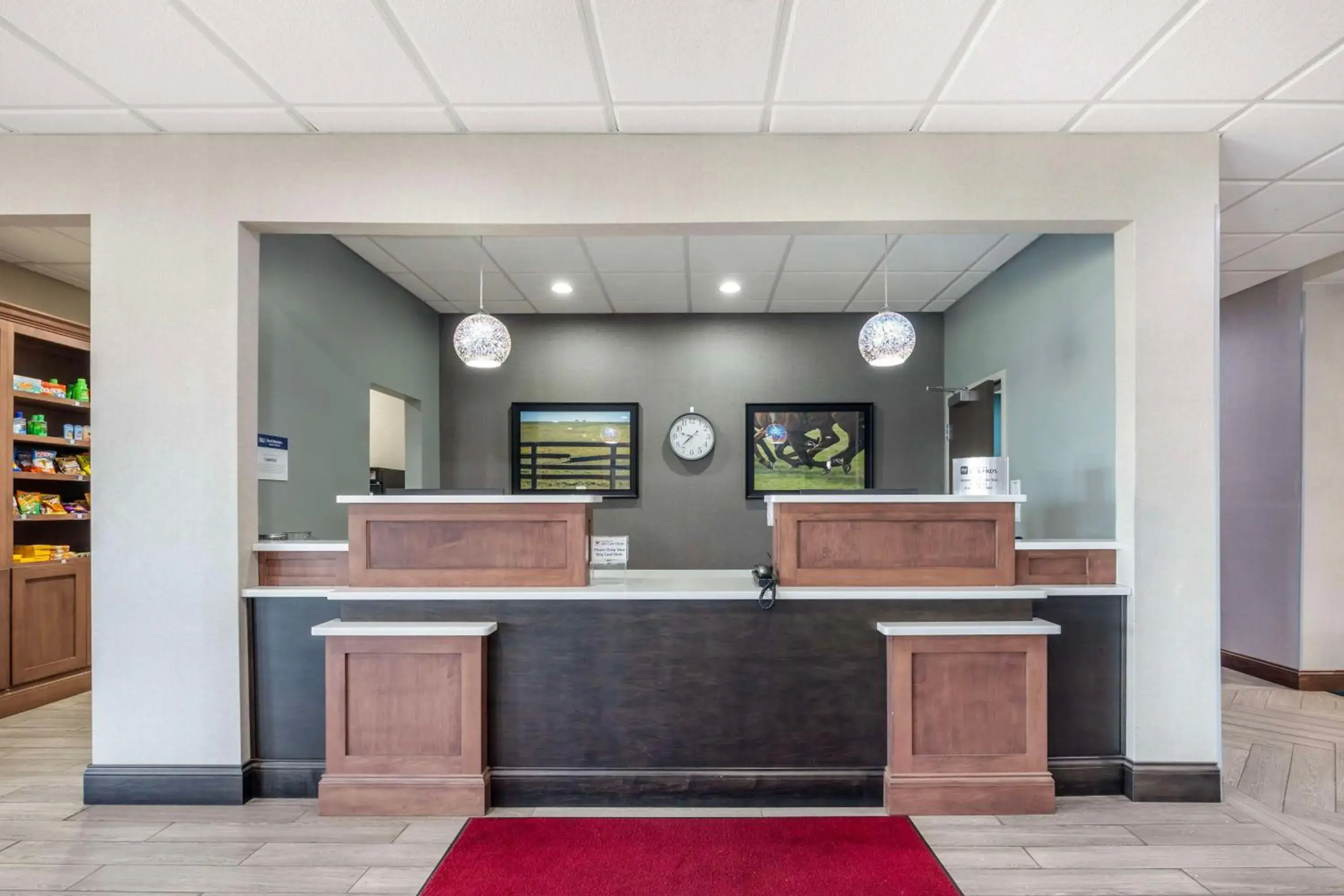 Lobby or reception in Best Western Plus Owensboro Lobby or reception in Best Western Plus Owensboro