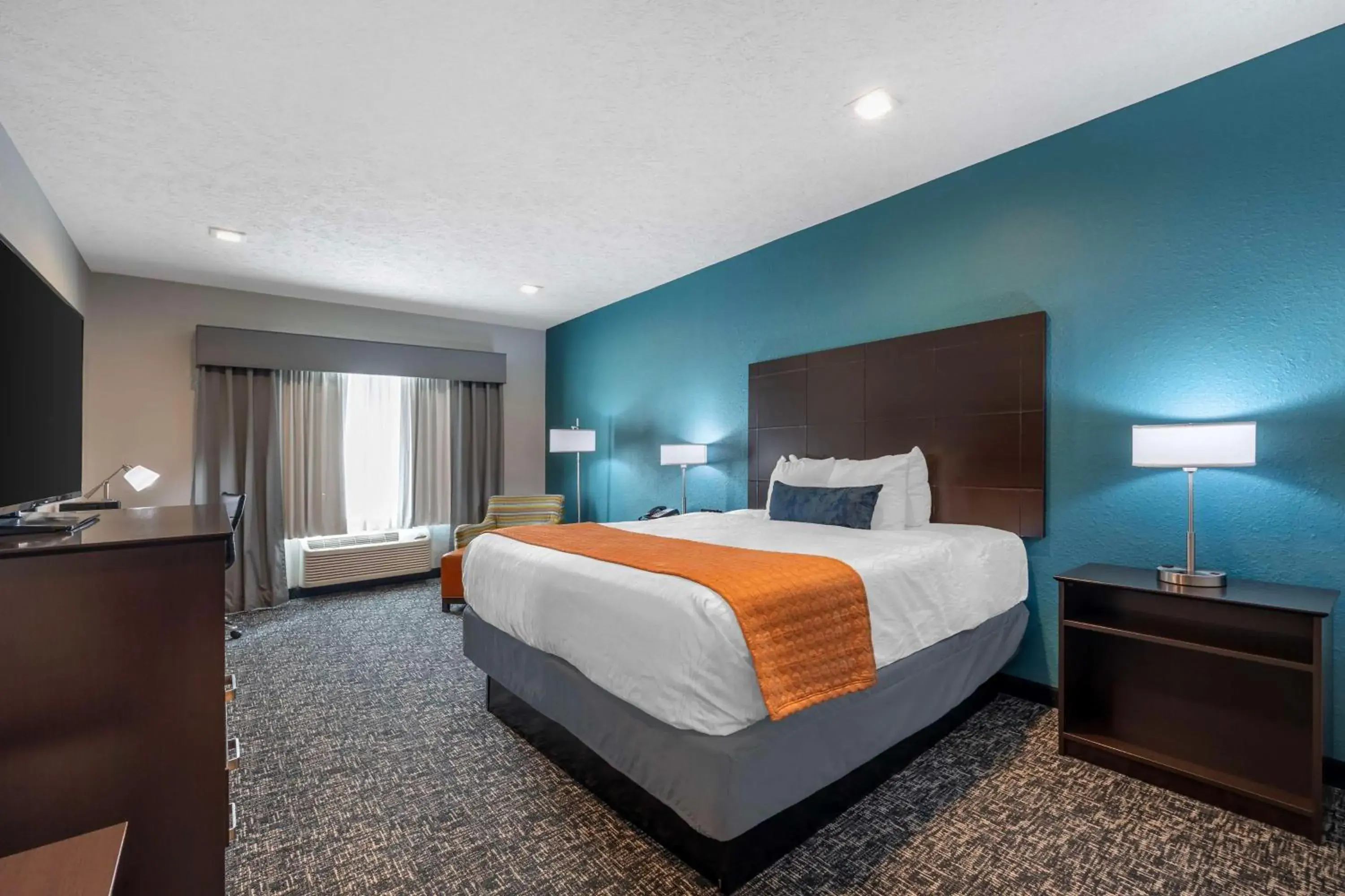 Bedroom, Bed in Best Western Plus Owensboro Bedroom, Bed in Best Western Plus Owensboro