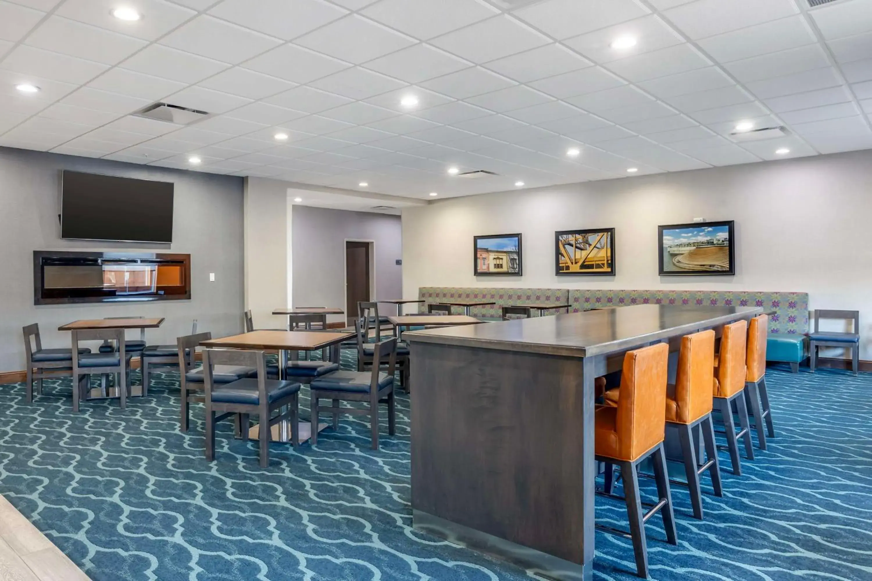 Breakfast in Best Western Plus Owensboro Breakfast in Best Western Plus Owensboro